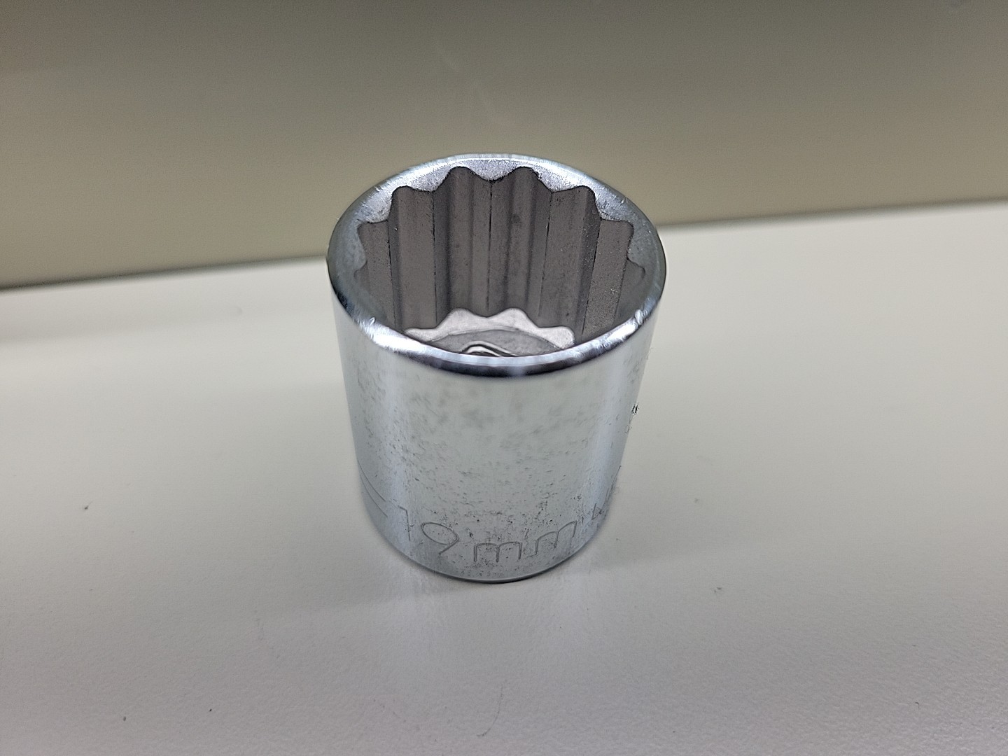 19mm Socket 3/8″ Drive 12 Point Standard For: Homeowner Craftsman Mechanics USA