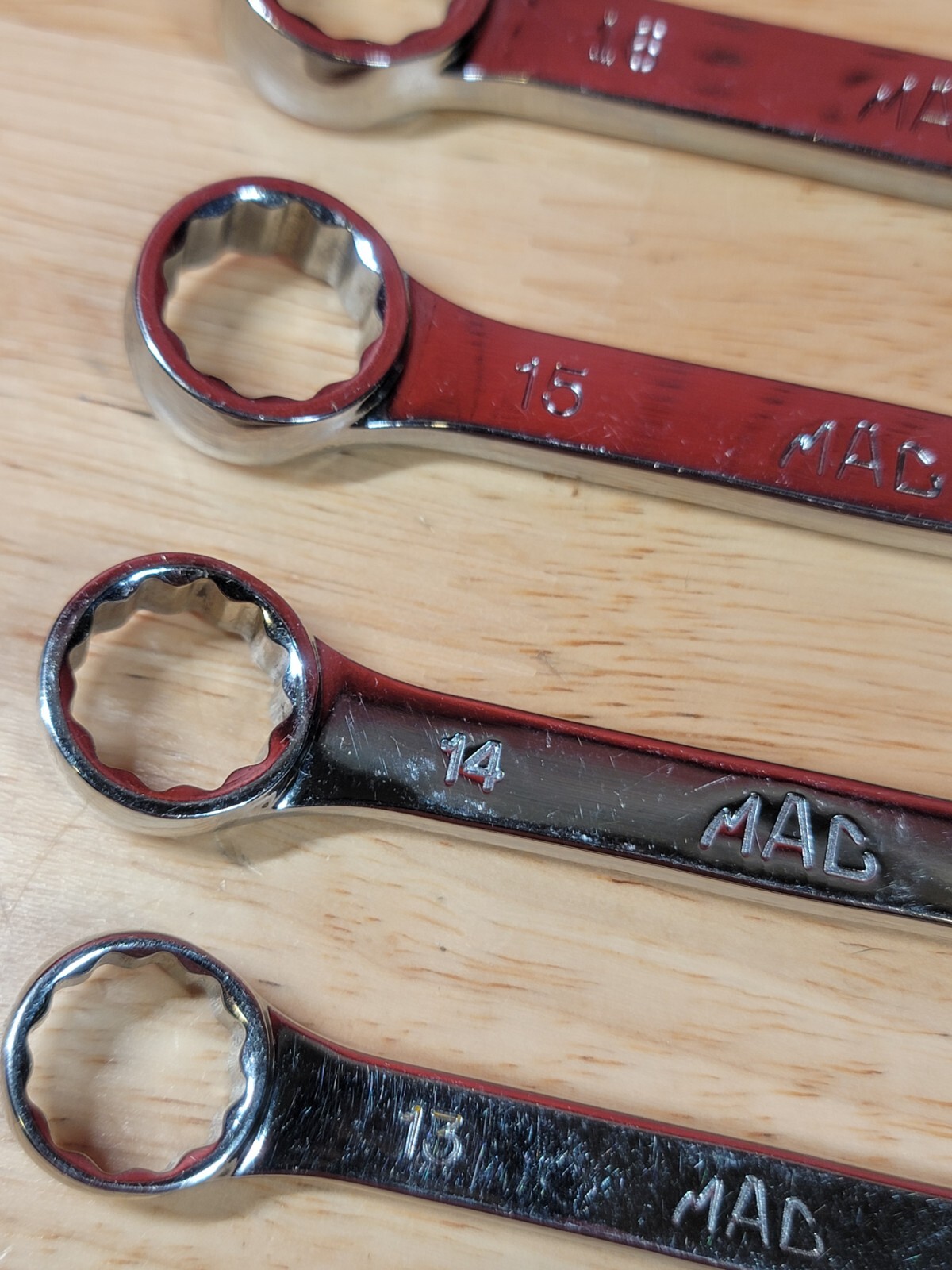 MAC Tools 8-Piece Stubby Metric 12mm-19mm Combination Wrench Set 12-Point