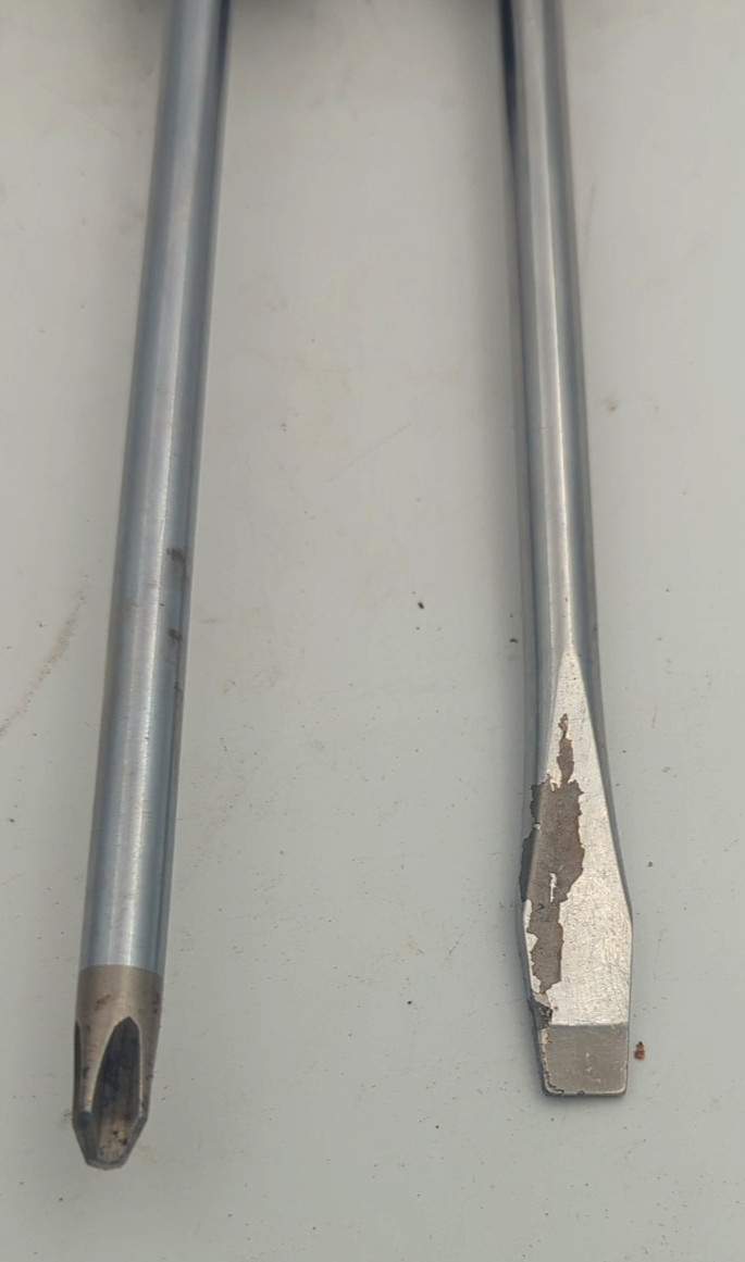 Snap On SDDP63 Phillips & SSD6 Flathead Screwdrivers Hard Handle Usa Made 2pcs