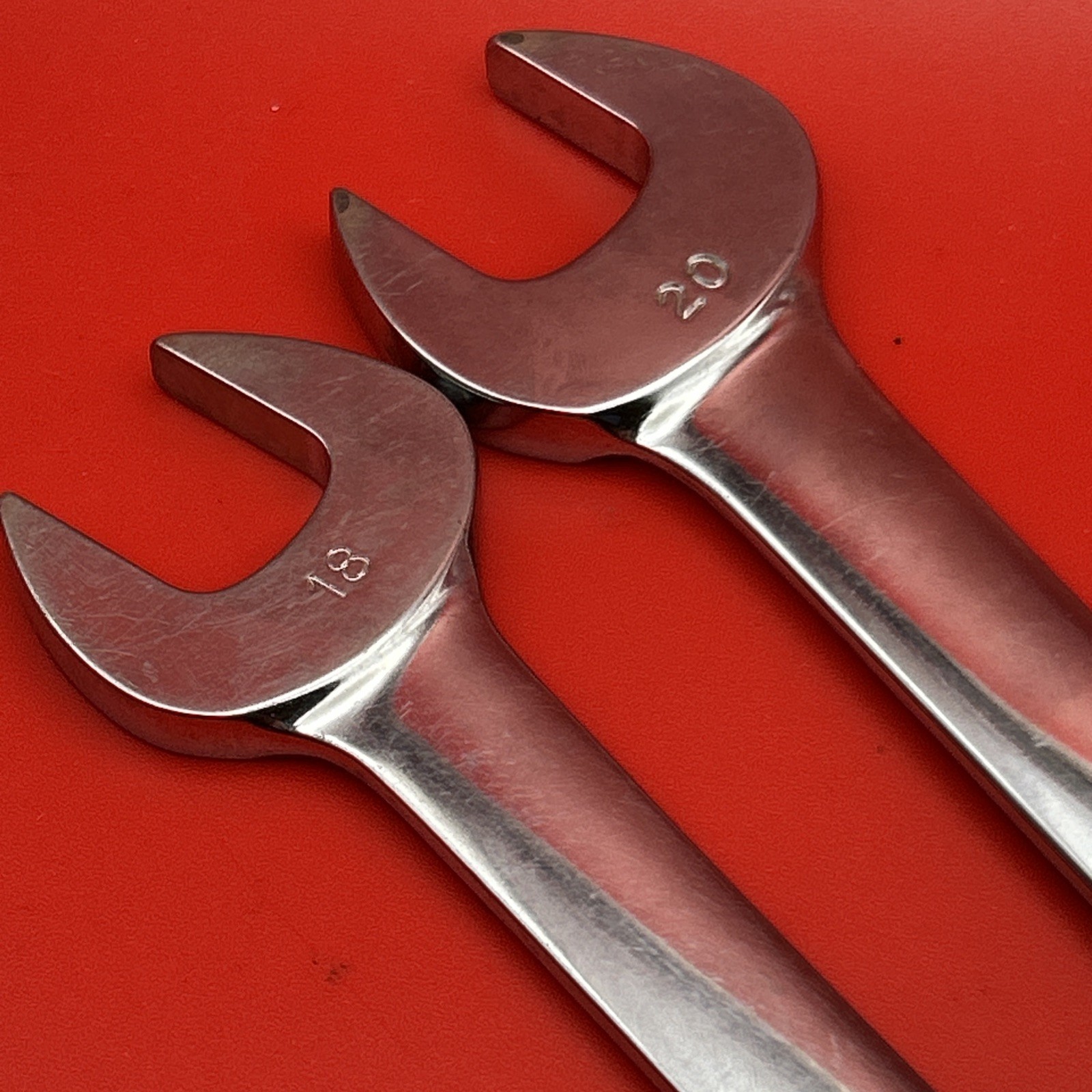 2 SNAP-ON Combination WRENCHES OEXM200 20mm & OEXM180 18mm FREE SHIPPING