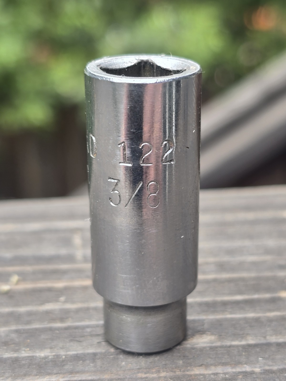Mac Tools Sabina 3/8″ Drive 3/8″ 12 pt. SAE Semi Deep Chrome Socket USA XD122