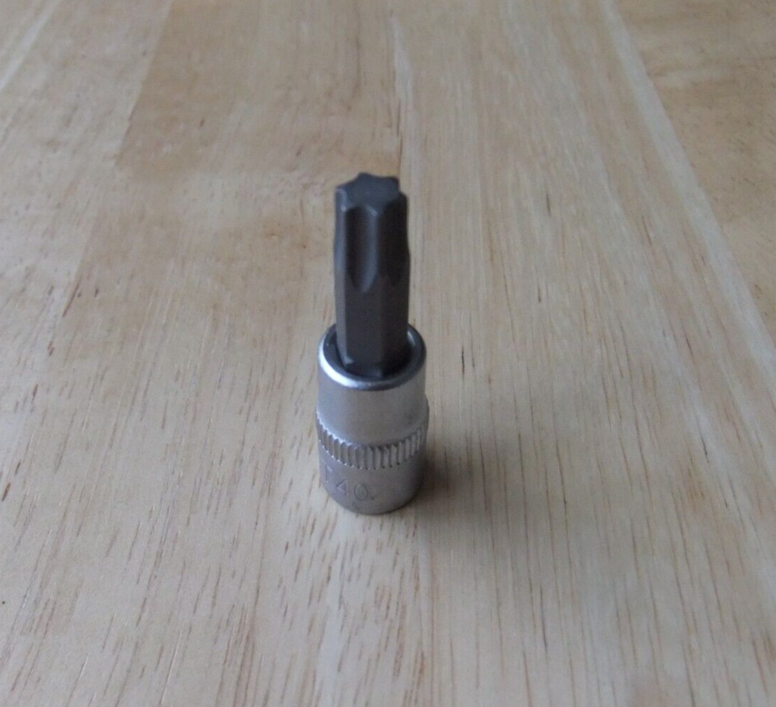 Welzh Werkzeug 1/4 Drive Chrome Vanadium Socket & T40 S2 Steel Bit – 35mm Long