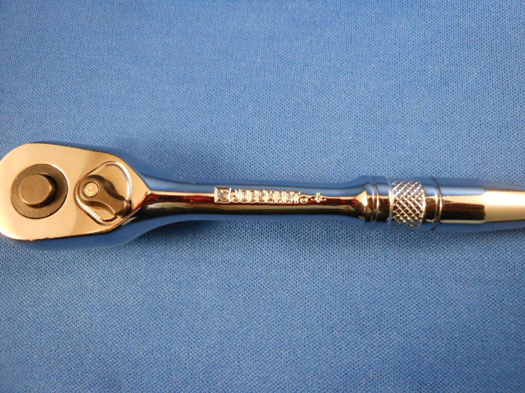 NEW JobSmart of Tractor Supply Co. 1/4″ Drive 72 Tooth Chrome Ratchet Wrench