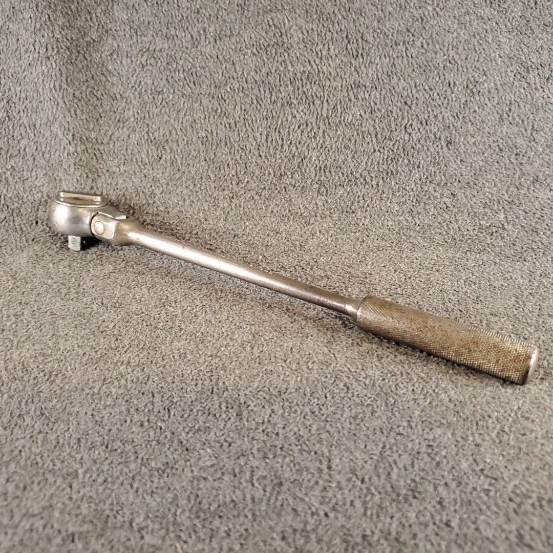 Champion CT-405 Plug-Master 3/8 Drive Flex Head Ratchet