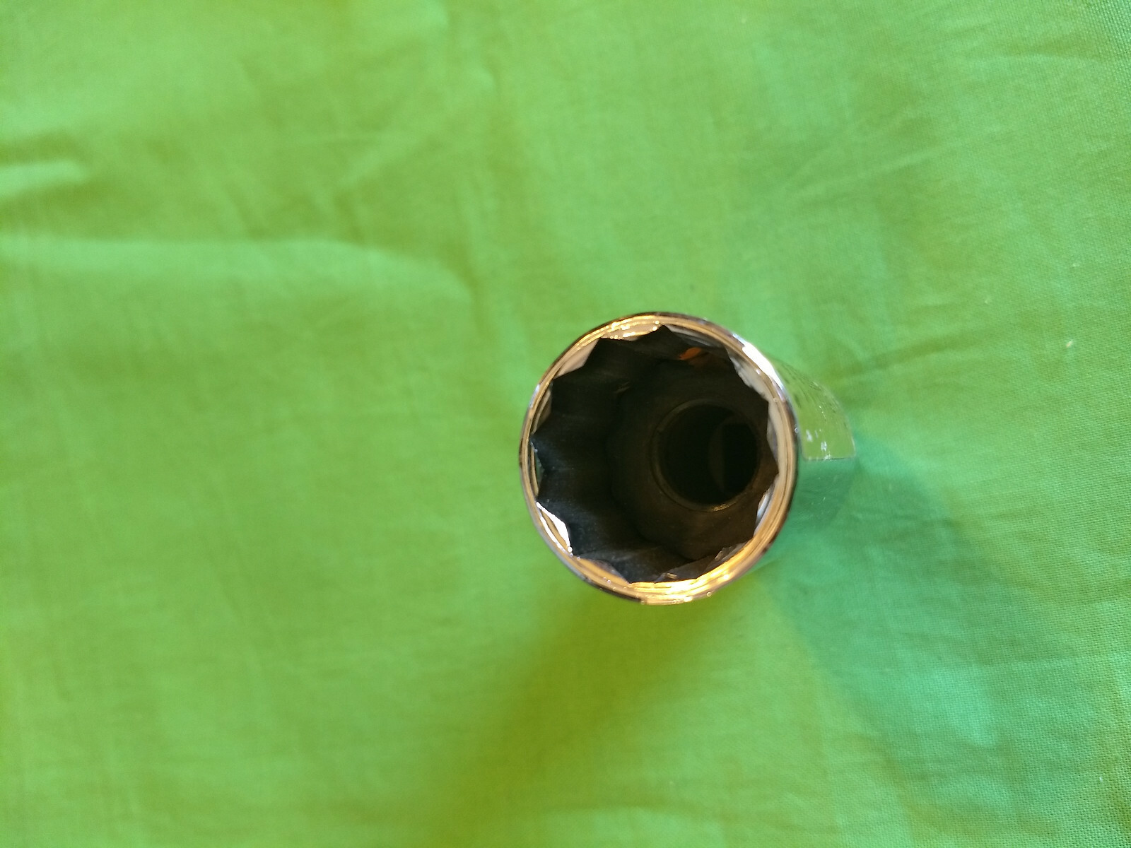 Vintage Padded Inside SPARK PLUG SOCKET 13/16″ x 13/16″ HEX x 3/8″ Ratchet Size