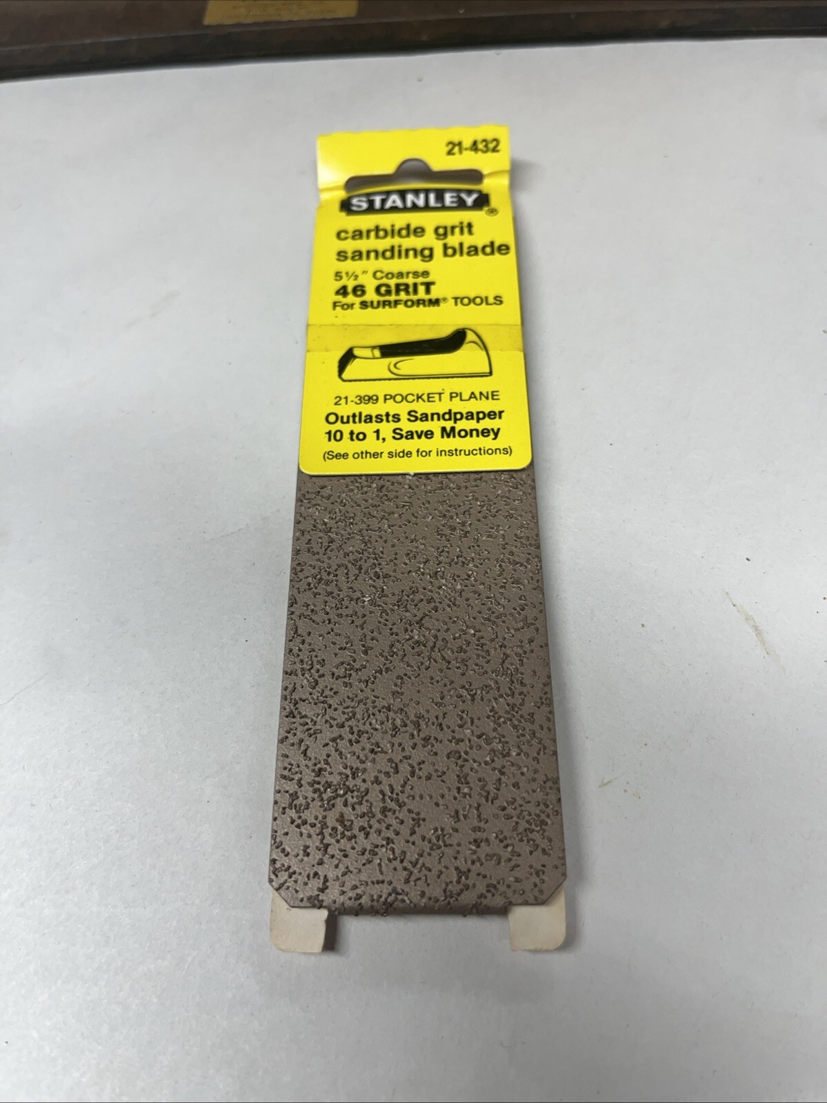 Stanley 21-432 Carbide 46 Grit 5-1/2″ Medium Sanding Blade Fits: Surform 21-399