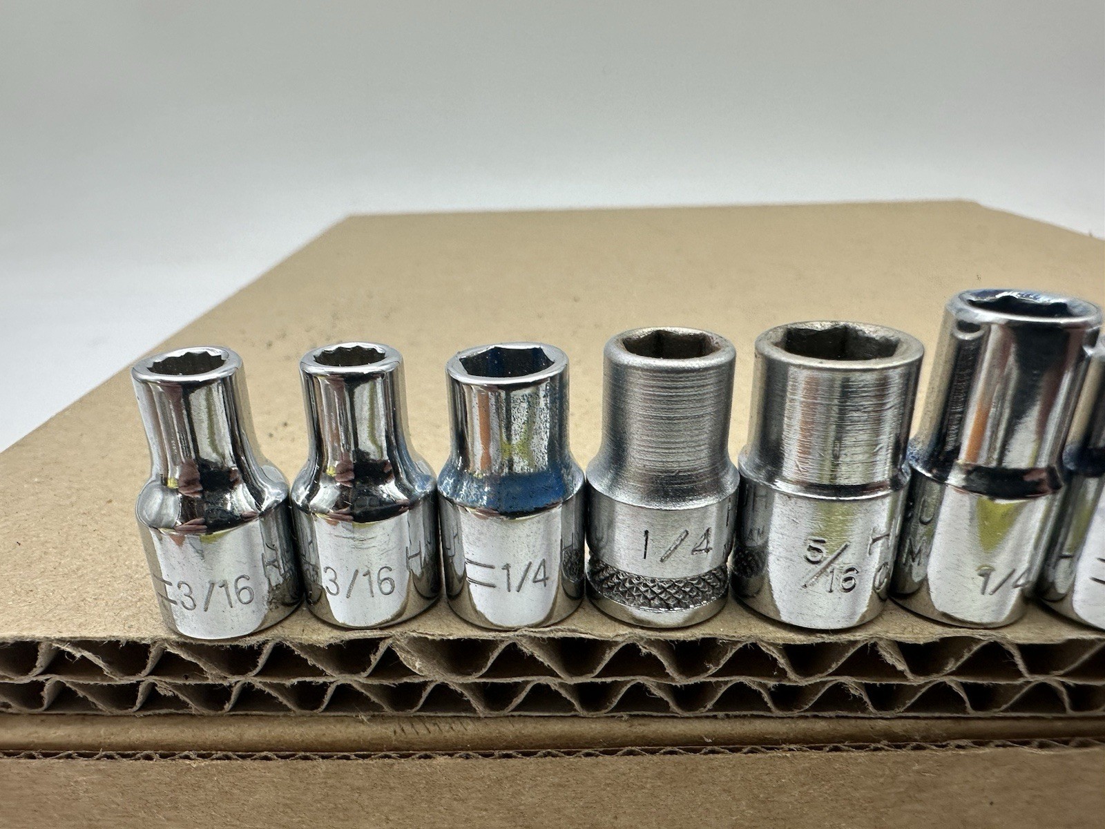 Set Lot of 11 Mixed Husky USA SAE Metric 1/4″ Drive Sockets Assorted Sizes
