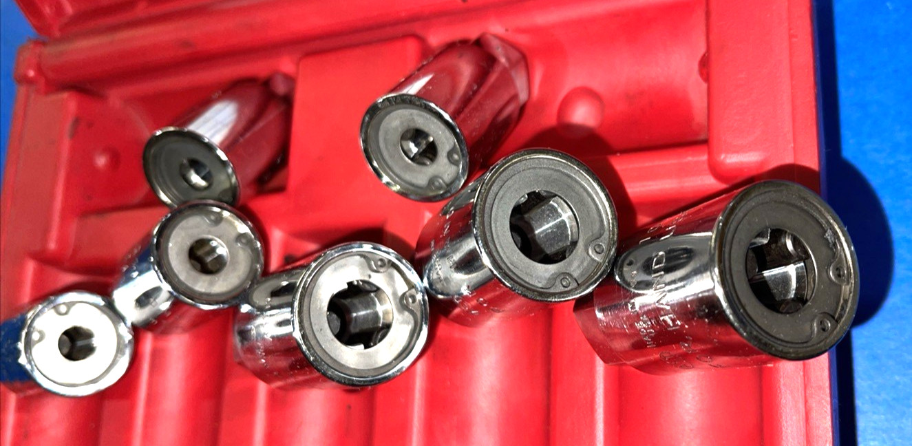AST TOOLS 7 PIECE MULTI DRIVE STUD EXTRACTOR/ INSTALLER SAE/METRIC SET