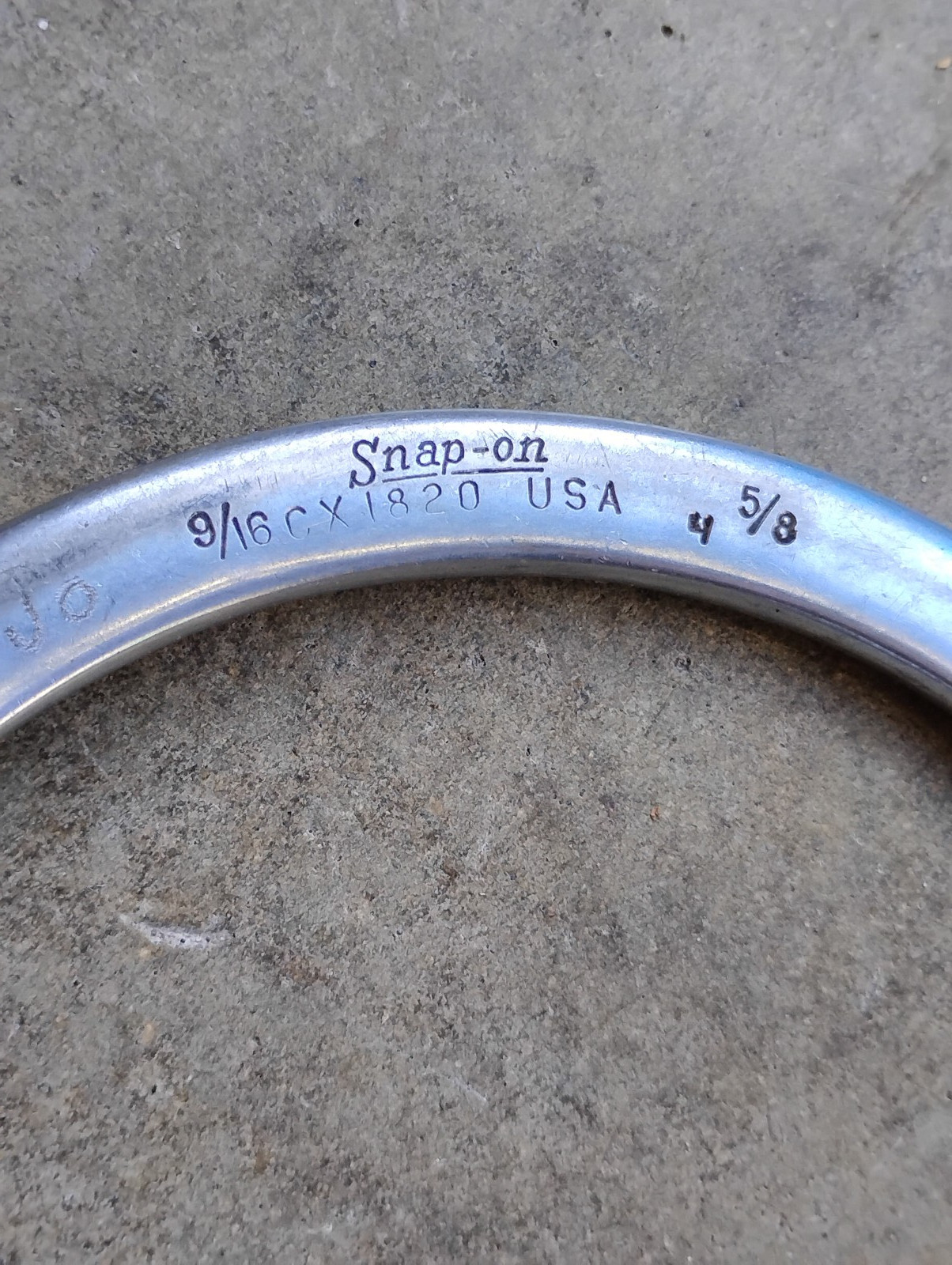 Snap On CX1820 – 9/16″ X 5/8″ 12 Point Half Moon Obstruction Wrench USA