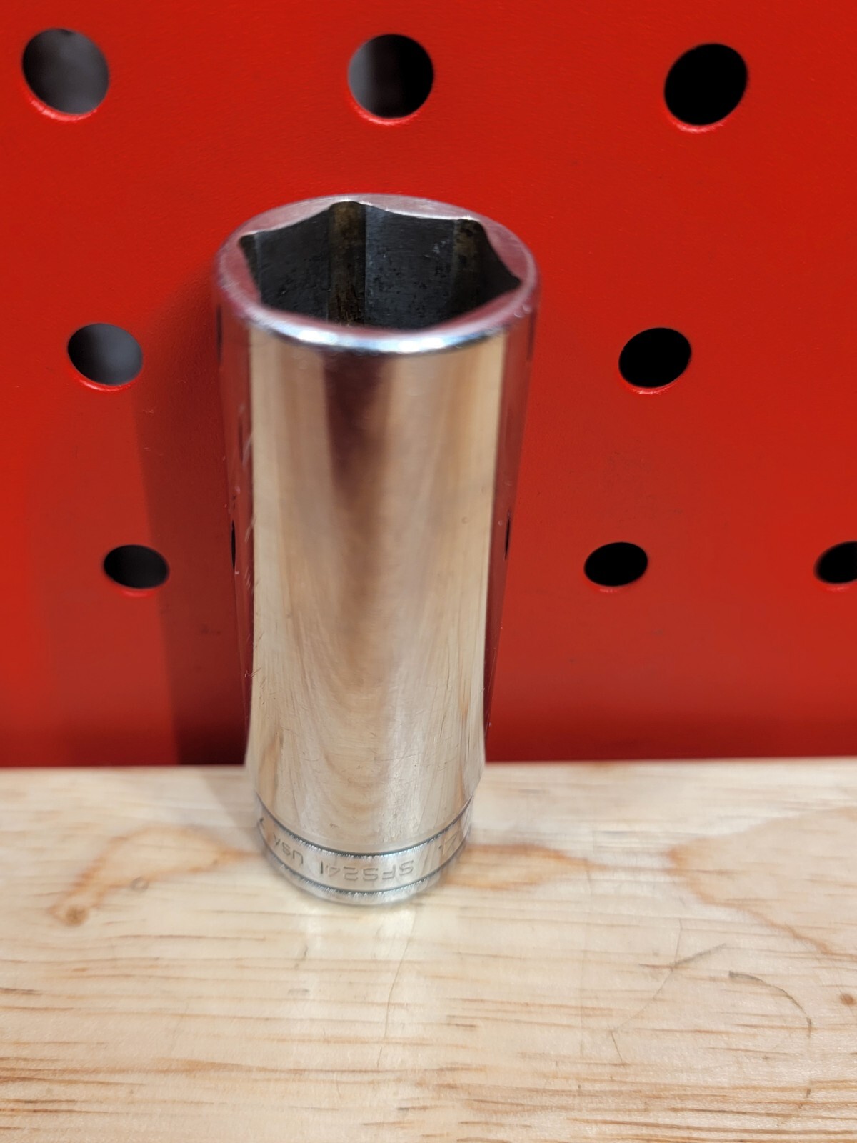 Snap-on Tools SFS241 3/4″ SAE 3/8″ Drive Deep 6-Point Chrome Socket USA