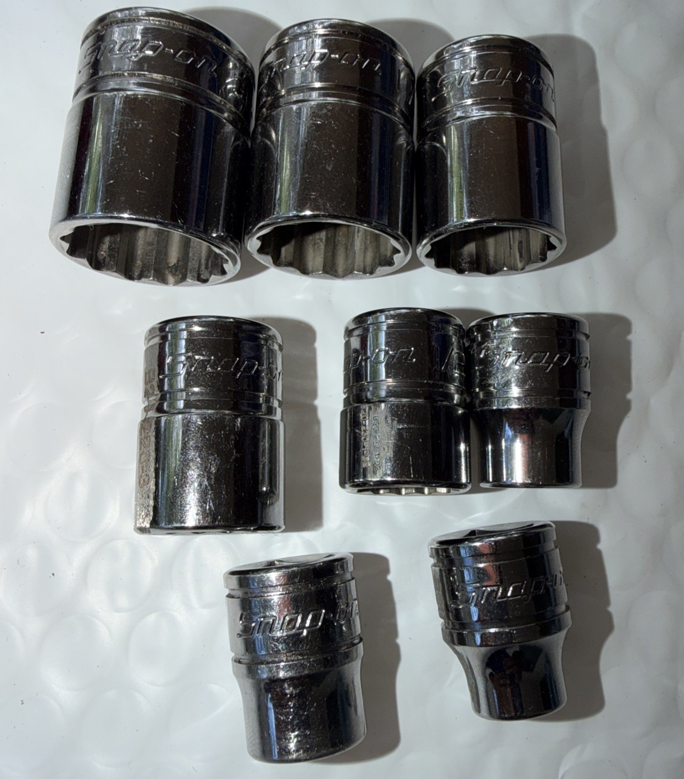 Snap-On Tools Socket Set 3/8″ Drive 11/32-TO-3/4-12 Point 8 Pieces