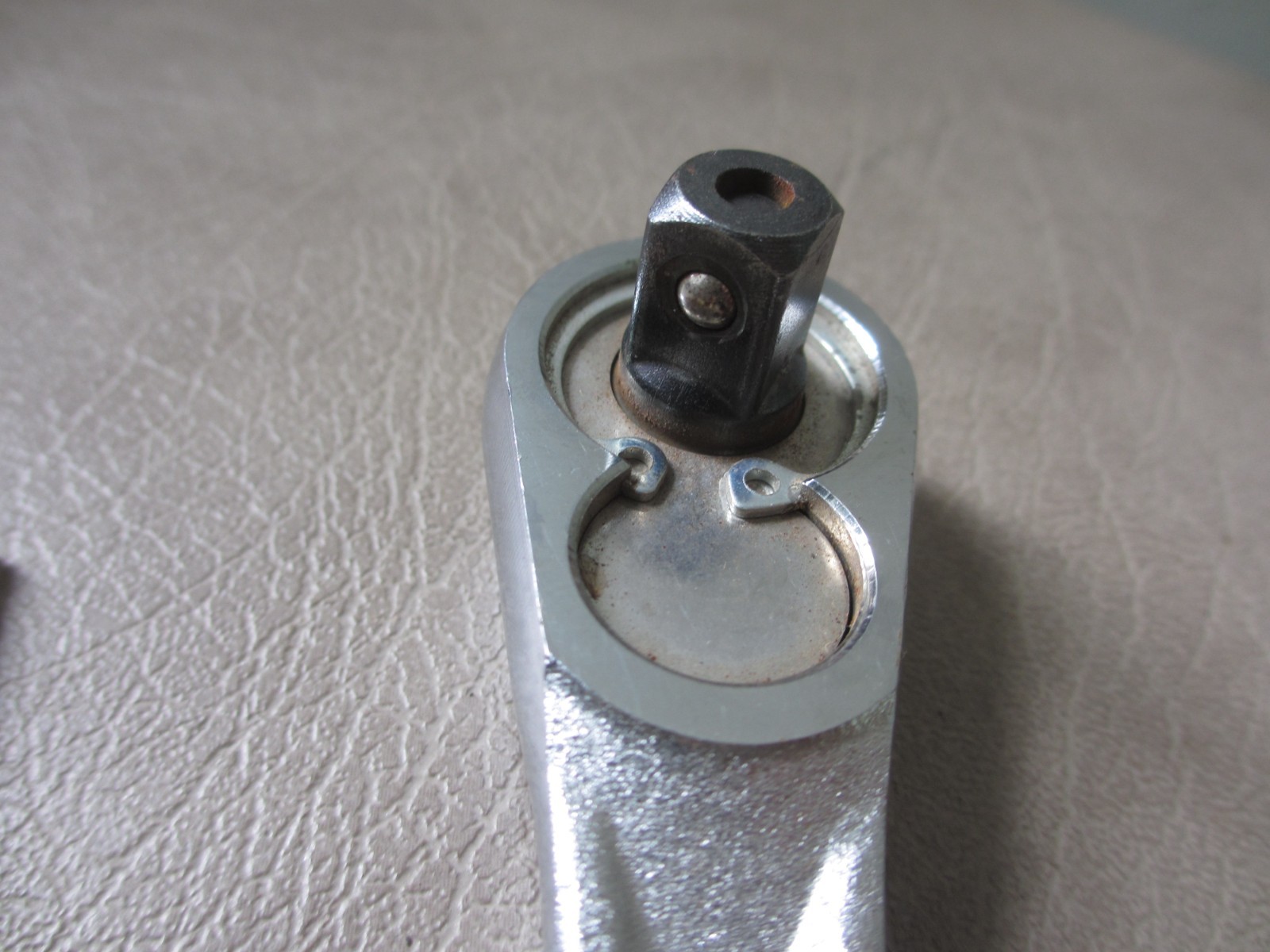 Craftsman 3/8″ Drive Ratchet Quick Release 44808 D-AB