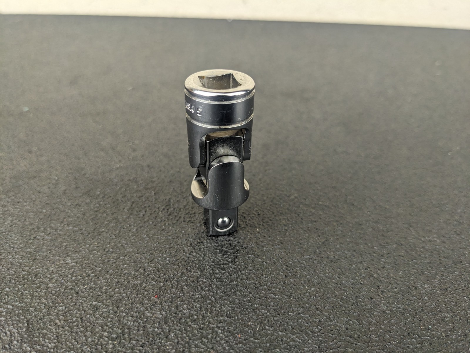 #bl212 Snap-On Tools NEW FU8A 3/8″ Drive 2-1/16″ Friction Ball Universal Joint