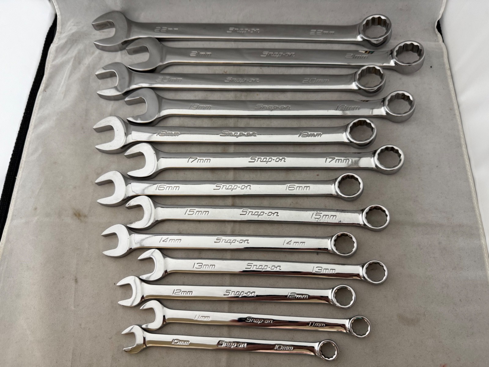 Snap on OEXM713B 13 Pc 12 Pt Metric Flex Drive Combo Wrench Set 10-22mm