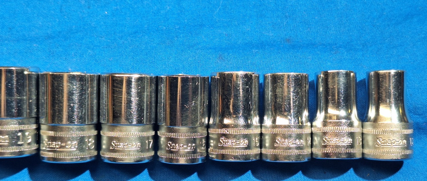 old logo 1981, 82 Snap-On 13pc 1/2″dr Metric shallow 6pt socket set 24mm-12mm