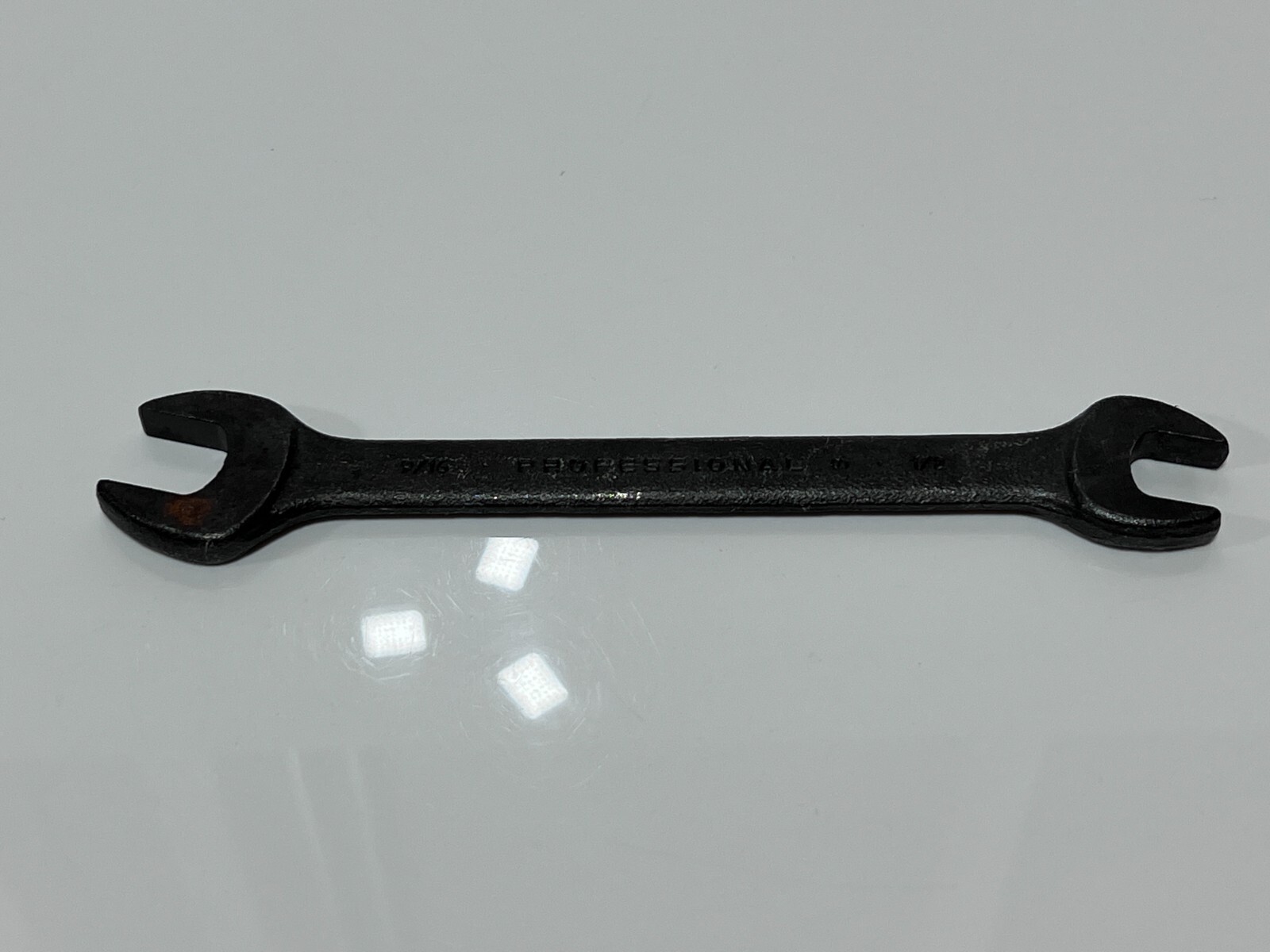 Proto PROFESSIONAL USA 3026B 9/16″ X 1/2″ SAE Double Open End Wrench, Black Ind.