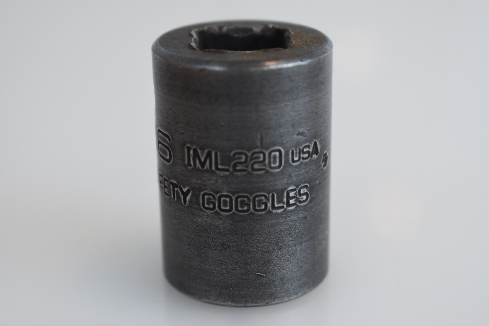 Snap On Tools IML220 11/16″ Flank Drive Shallow Impact Socket 1/2″ Drive 6 Point