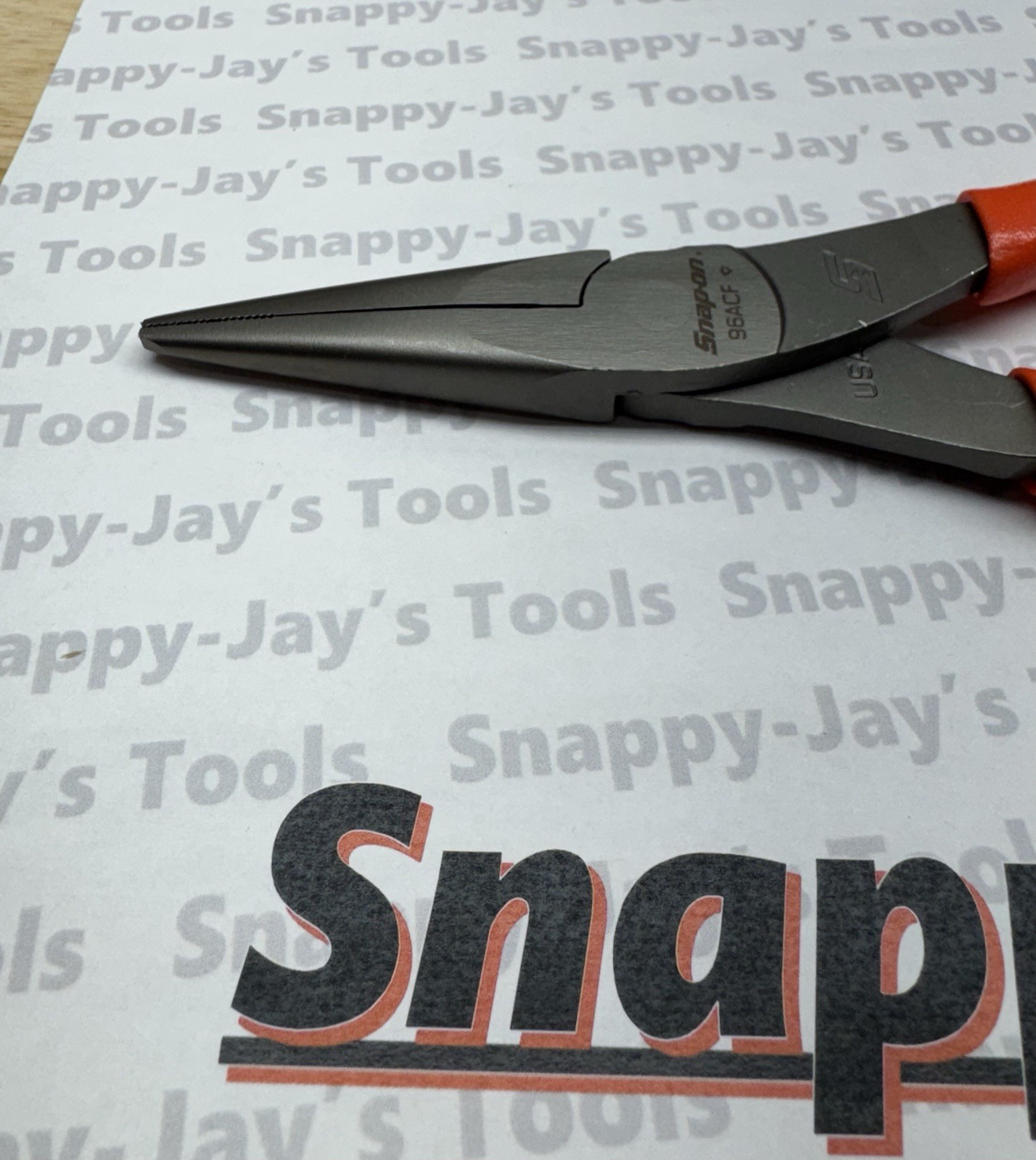 Snap-On Tools USA NEW ORANGE Soft Grip 8″ Talon Grip Needle Nose Pliers 96ACFO