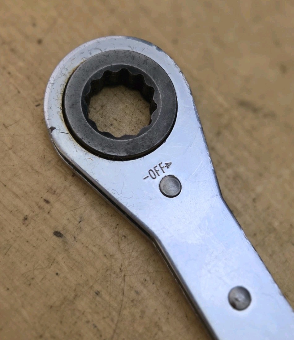 Snap On RBM1415C – 14mm X 15mm Flat 12 Pt Ratcheting Double Box End Wrench