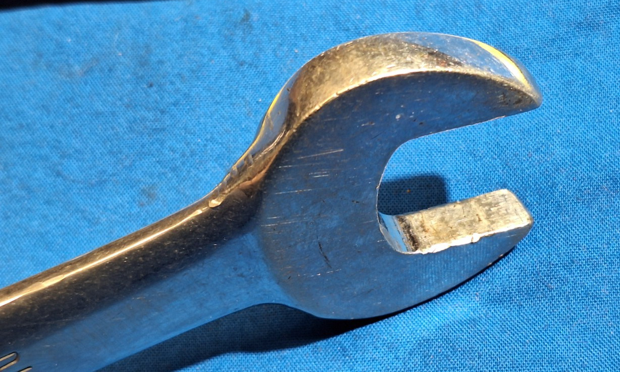 GearWrench 24mm Ratcheting combination wrench 9124