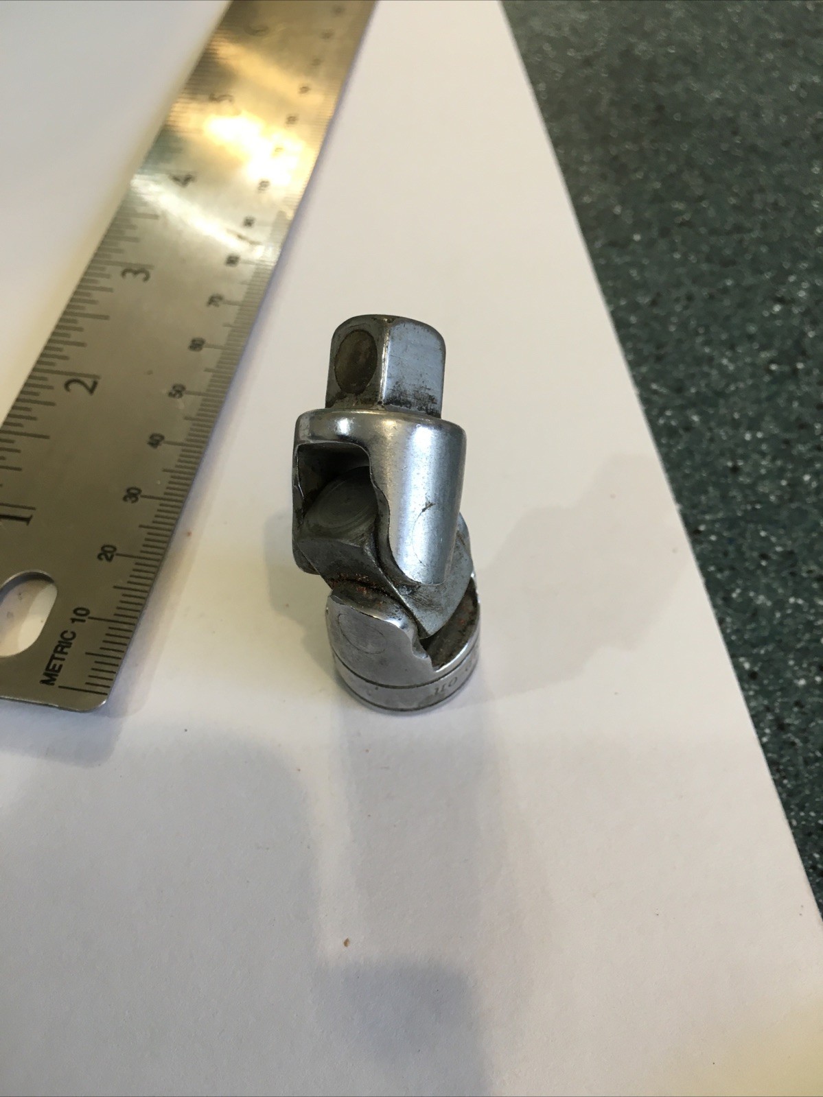 Snap On FU8A 3/8 Inch Drive Date Code Year 1955 Universal Joint