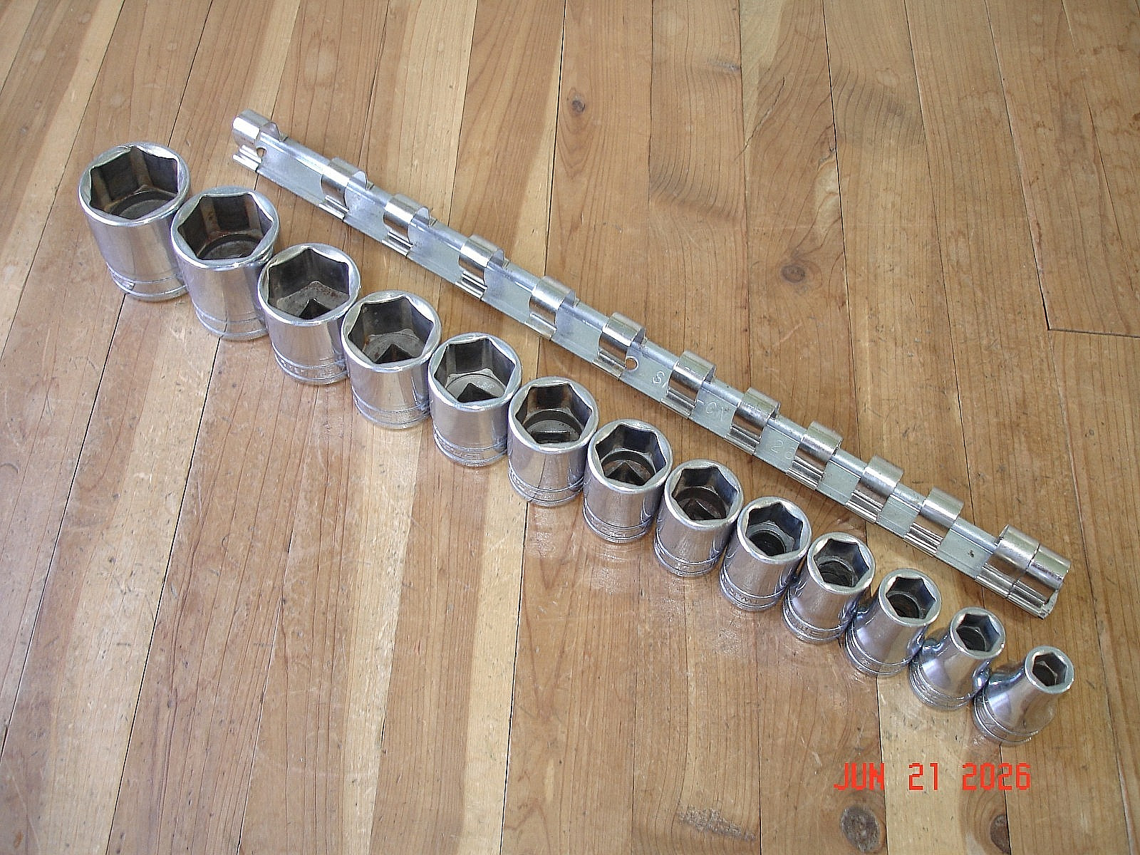 SNAP-ON 17 PIECE 1/2 DRIVE SAE SOCKET SET RATCHET EXTENSIONS MECHANICS TOOLS USA