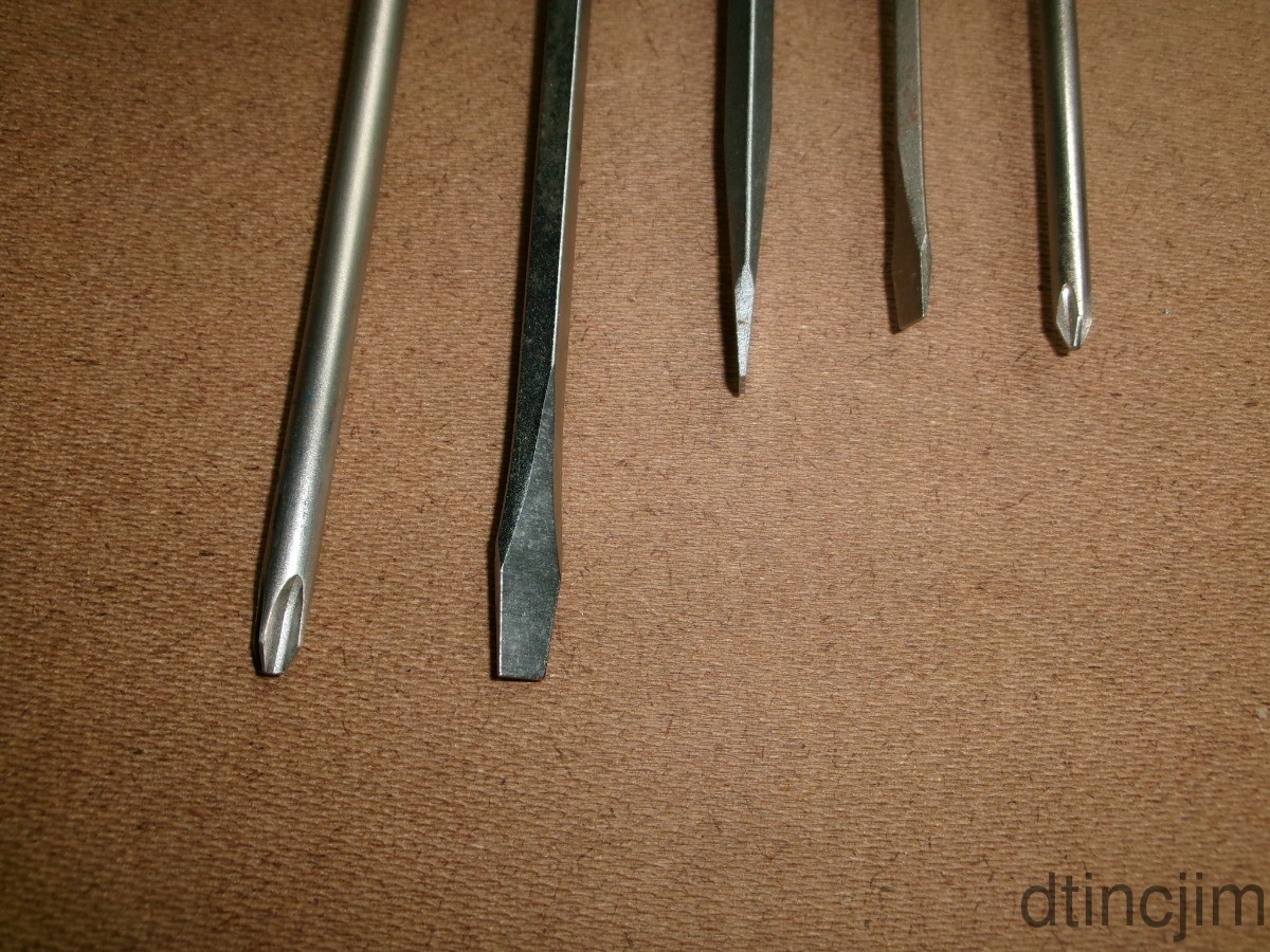 Craftsman 5 Piece Flat Blade and Phillips Screwdriver Set