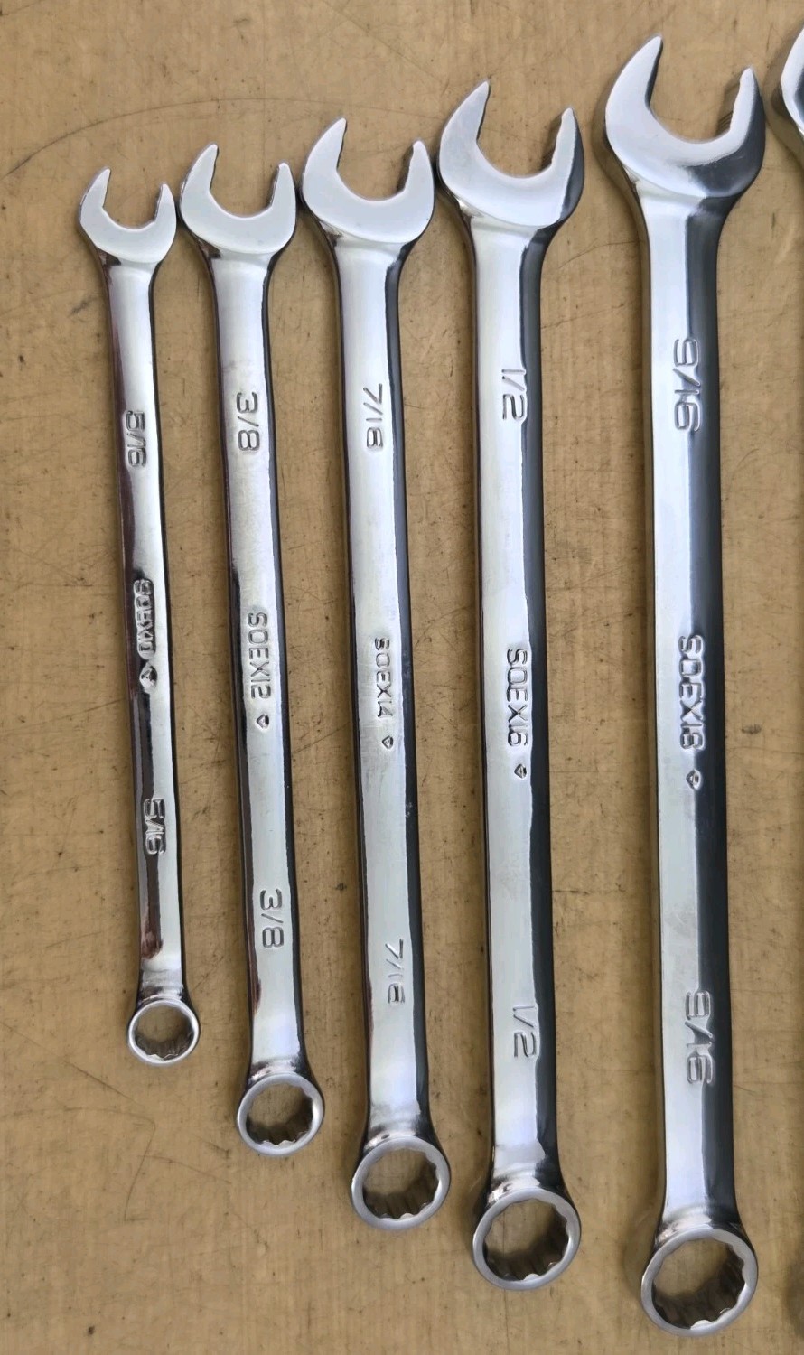 New Snap On SOEX710 – 10 Pc SAE Flank Drive Plus 12Pt Combination Wrench Set