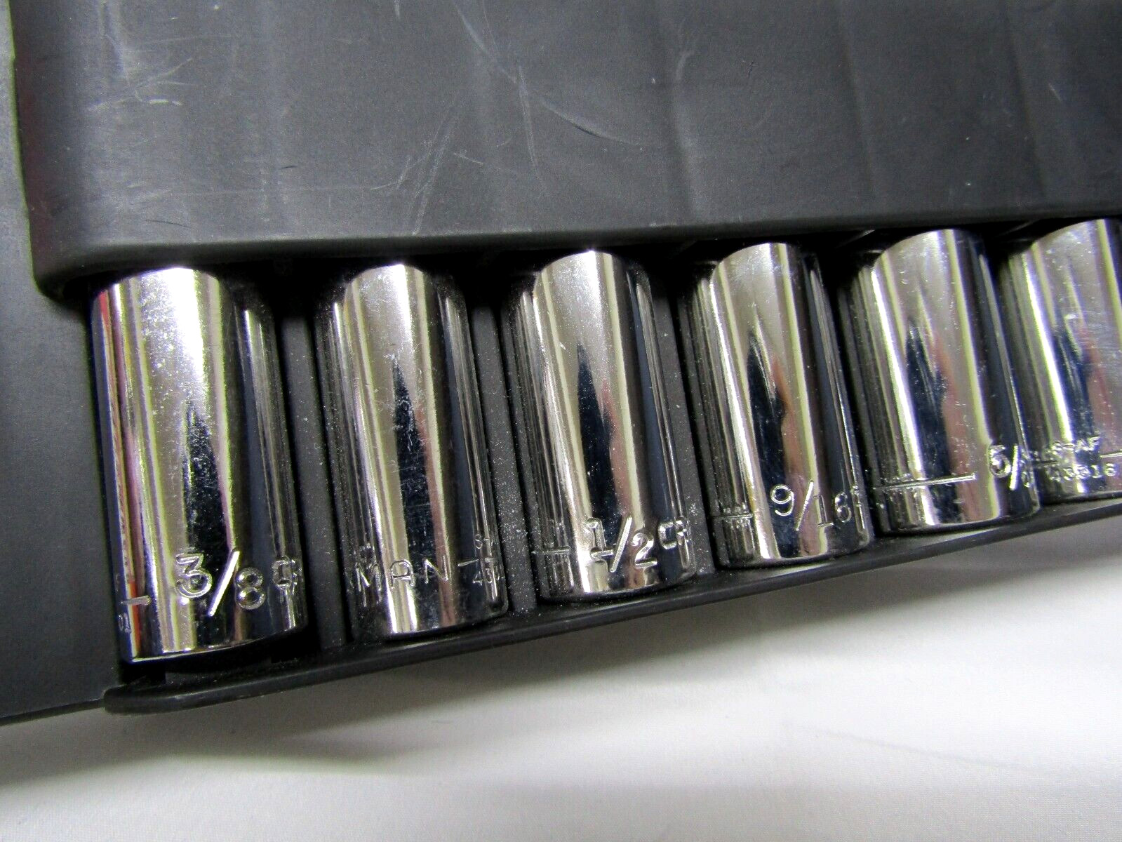 Craftsman 3/8″ 18pc Deep Socket Sets METRIC + SAE 34558 – SEALED