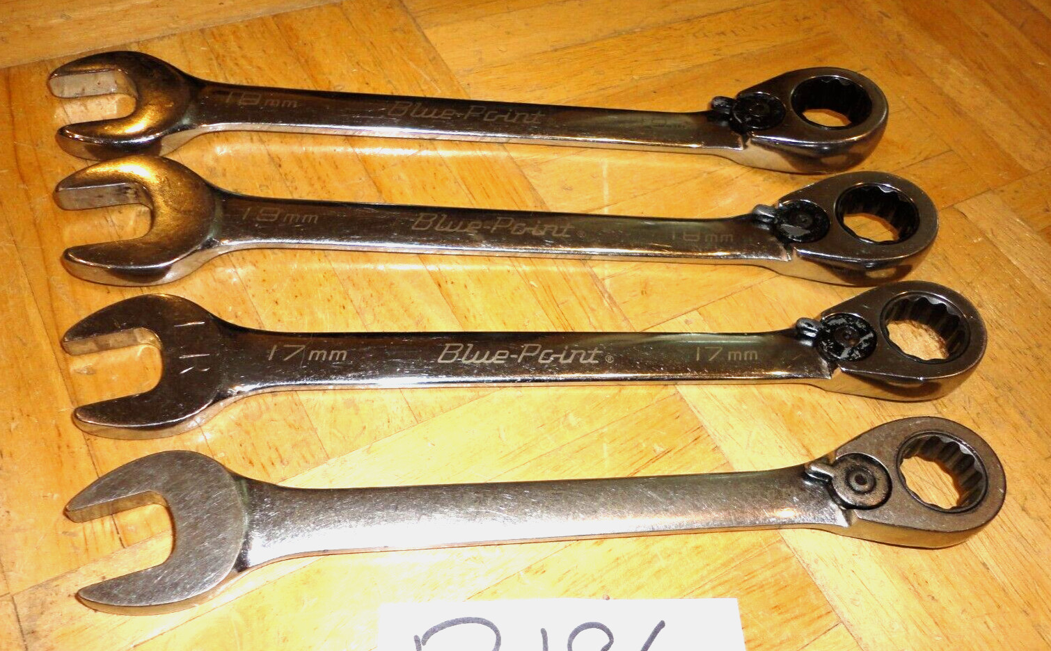 BLUE-POINT TOOLS 4 PC. METRIC RATCHETING REVERSABLE WRENCHES 16, 17, 18, 19MM