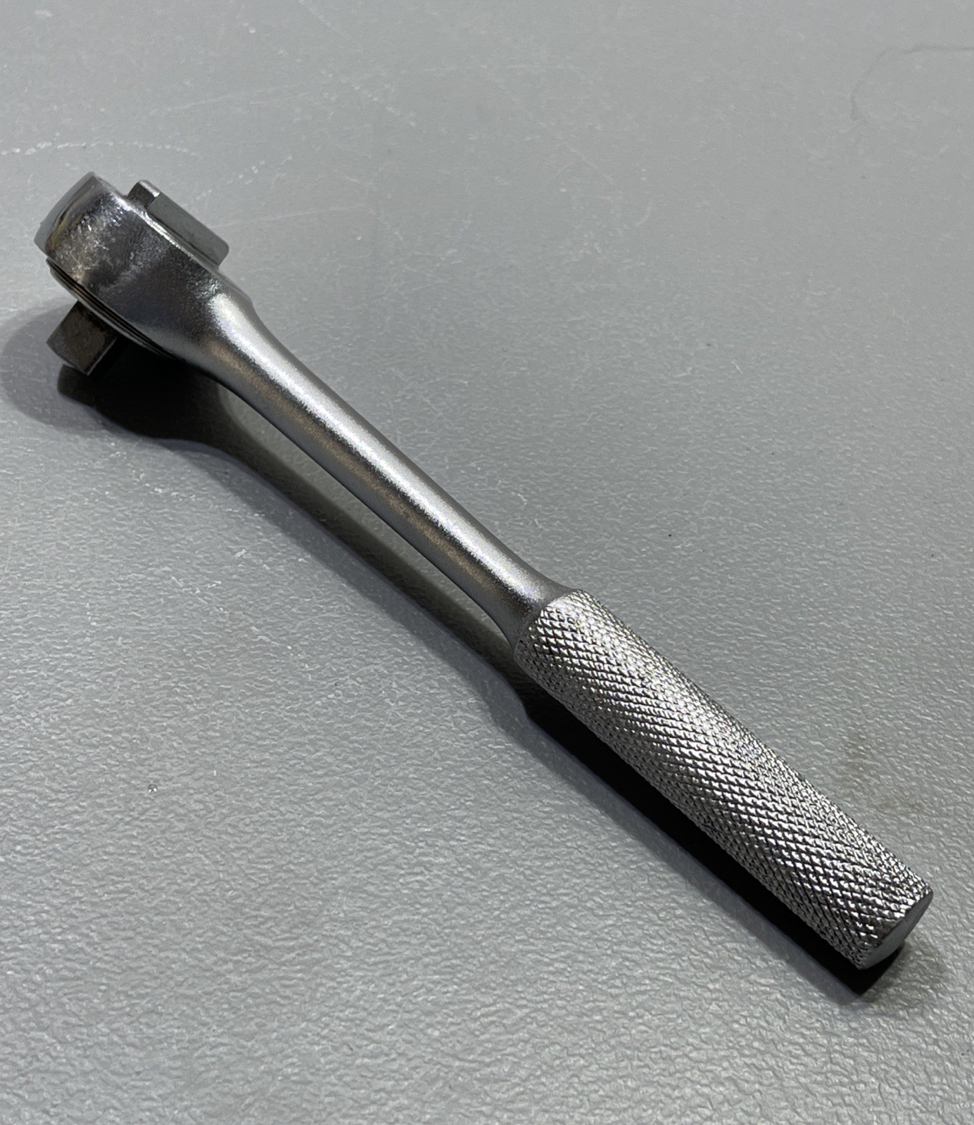 Challenger 1260+ Ratchet 3/8” Socket Wrench Reversible Directions