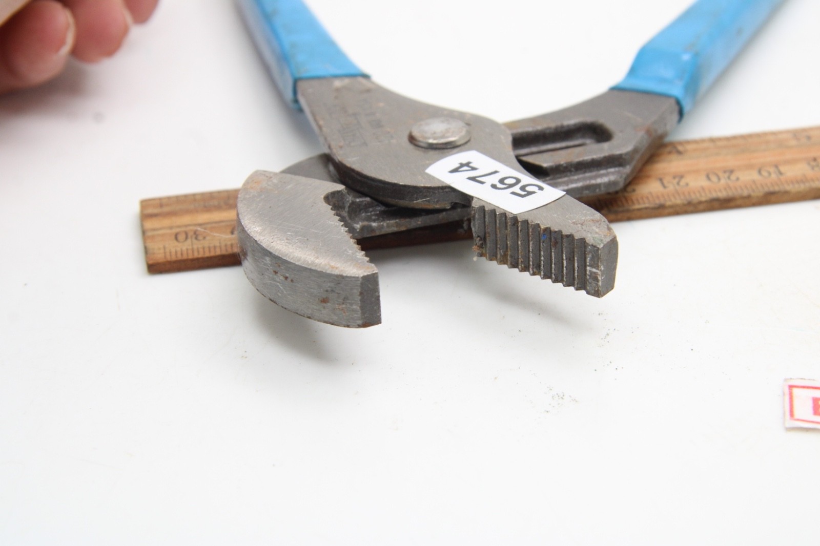 Channellock 420 Tongue & Groove 9″ Long Blue Rubber Grip Pliers USA