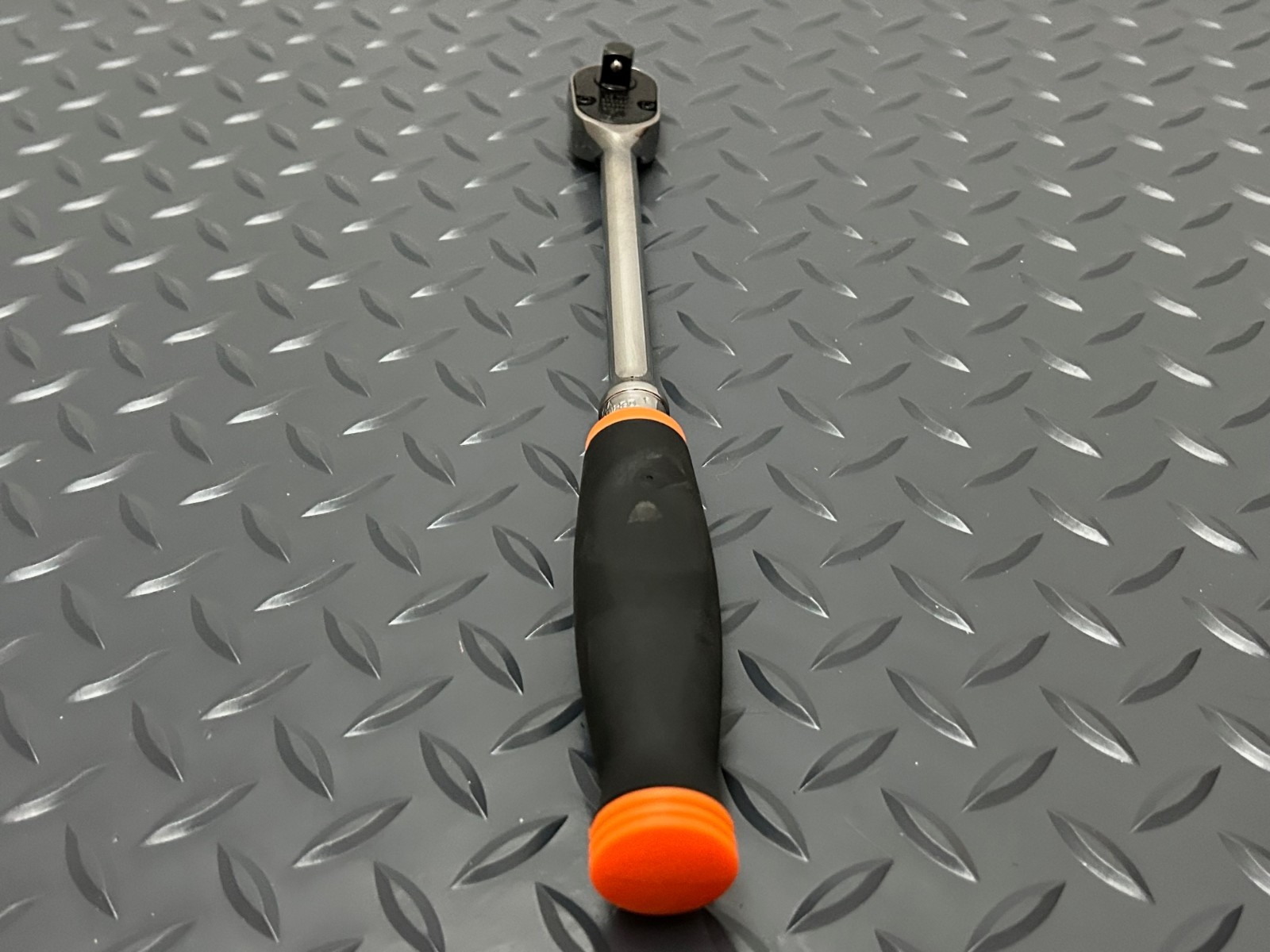 Snap-on Tools 3/8″ Drive ORANGE Soft Grip LONG Fixed Head Ratchet FHL80O USA NEW