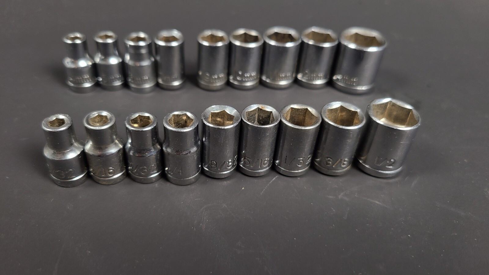 Lot Of 18 1/4” Drive 6 Point Sockets Various Sizes