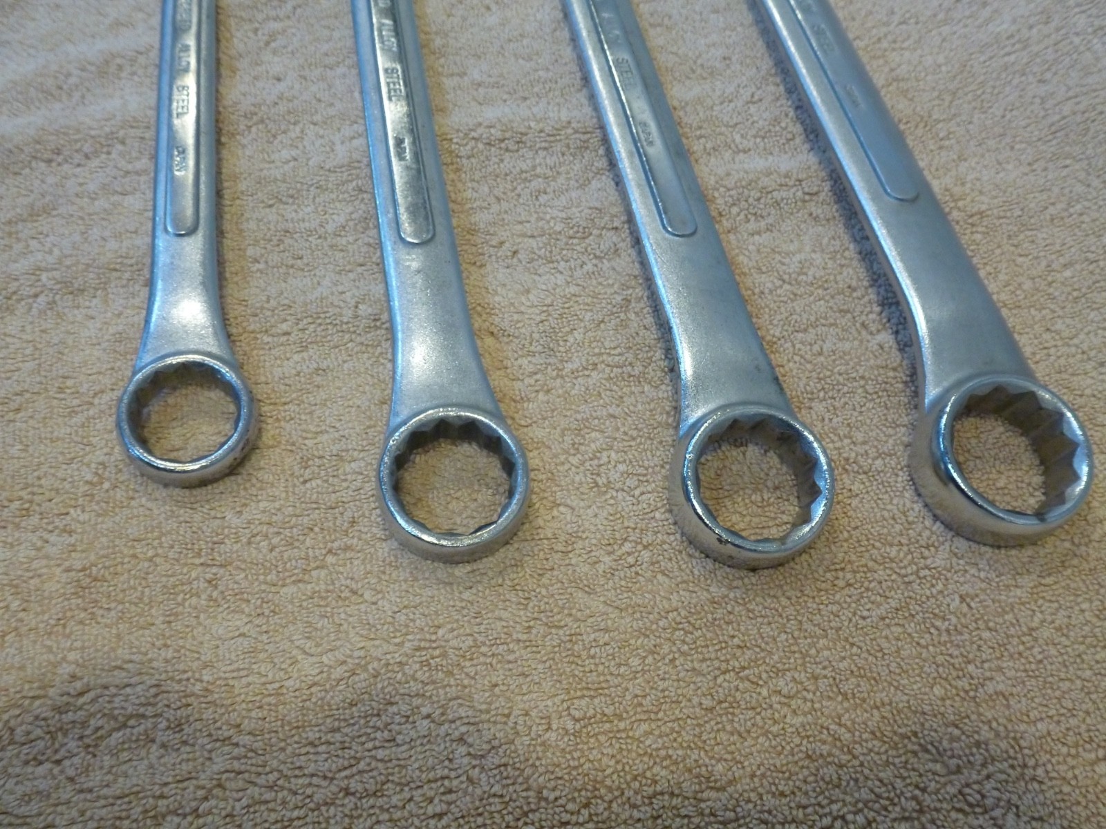 4 AIGO Large Combo Forged Wrench 1-1/4, 1-1/8, 1-1/16 & 15/16 Open Box End JAPAN