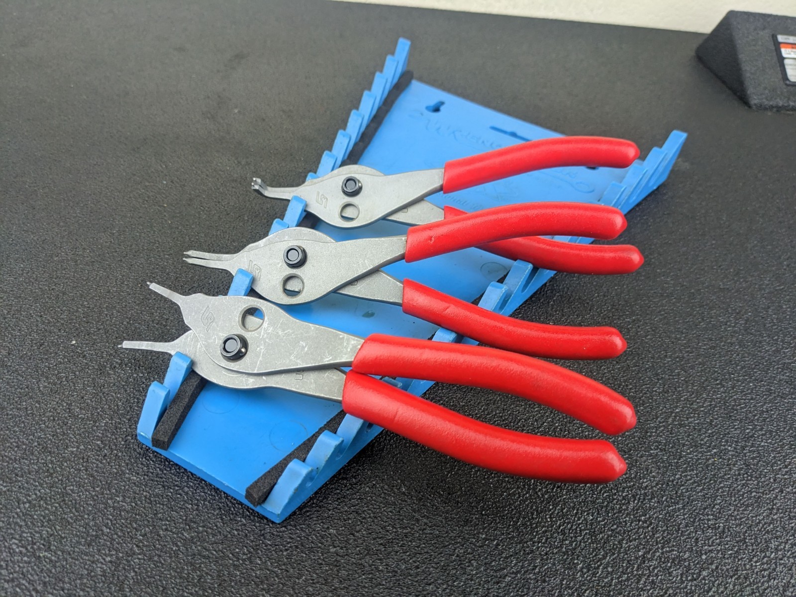#bn400 Snap-on Tools USA NEW RED 12pc Master Snap Ring Pliers Set SRPCR1200FR