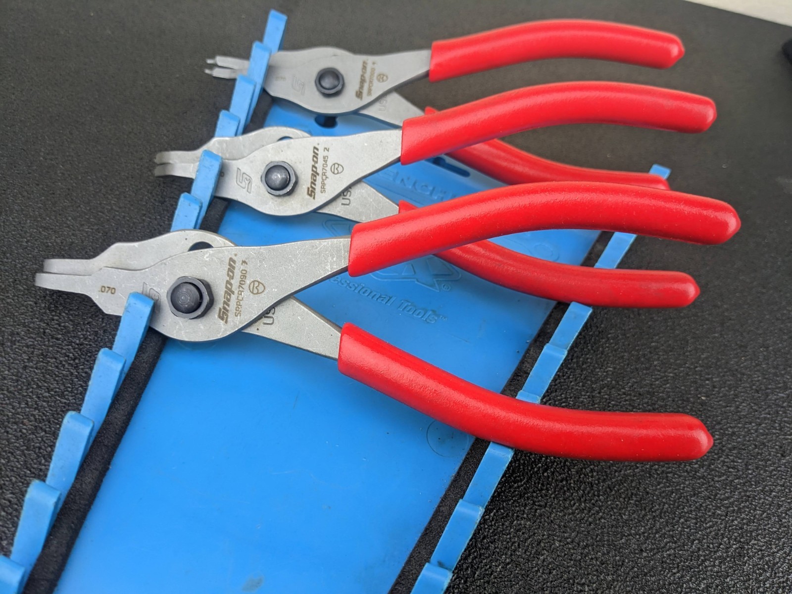 #bn400 Snap-on Tools USA NEW RED 12pc Master Snap Ring Pliers Set SRPCR1200FR