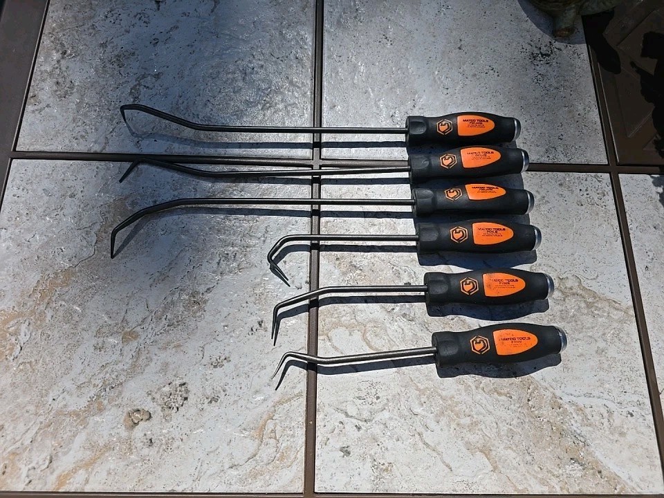 Matco Tools 6 Piece Heavy Duty Radiator Hook and Pick Set – Orange Handles