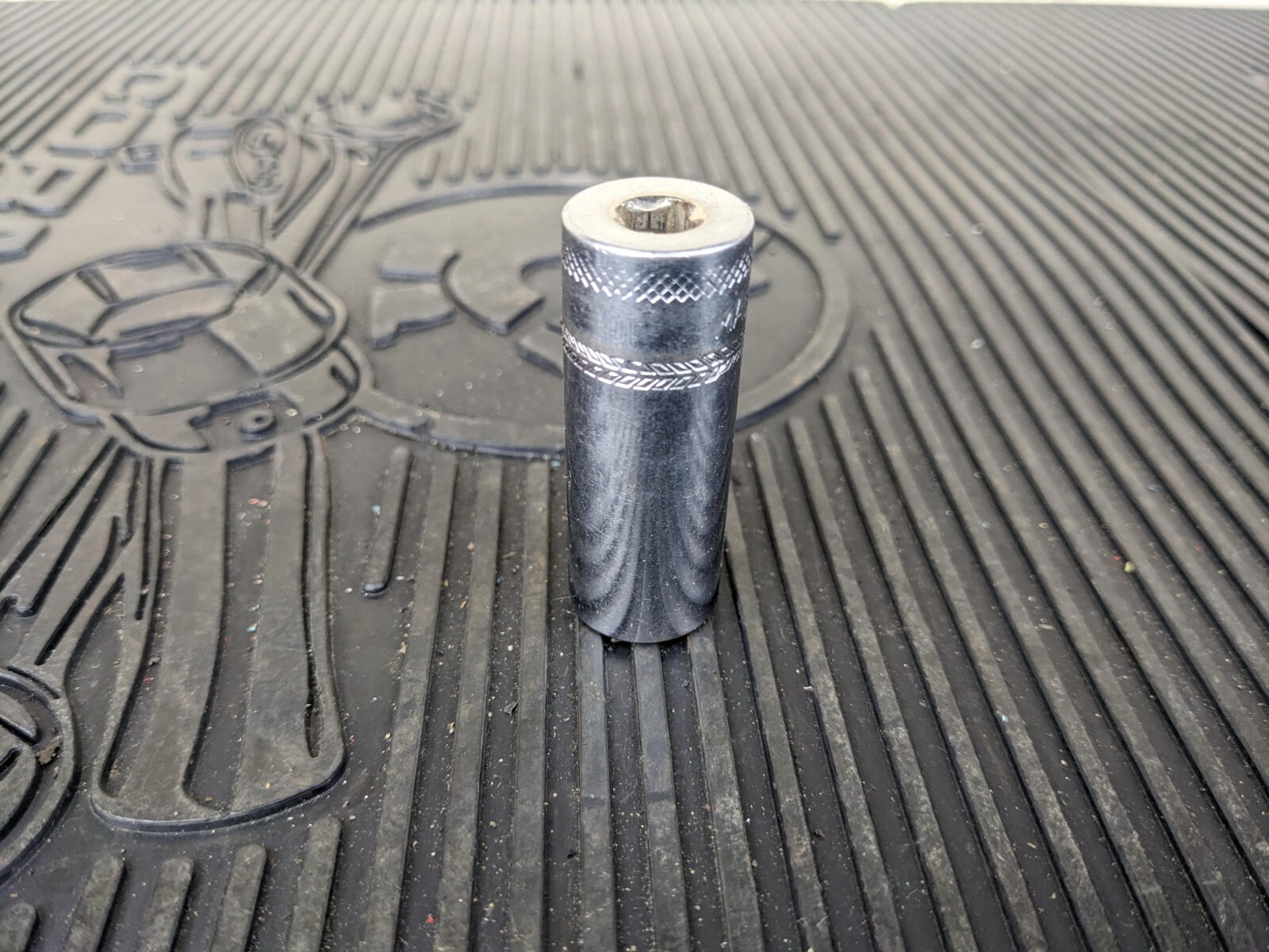 #bf249 MAC Tools MDG14MM Deep 14mm Chrome Socket 1/4″ Drive 6 Point Metric