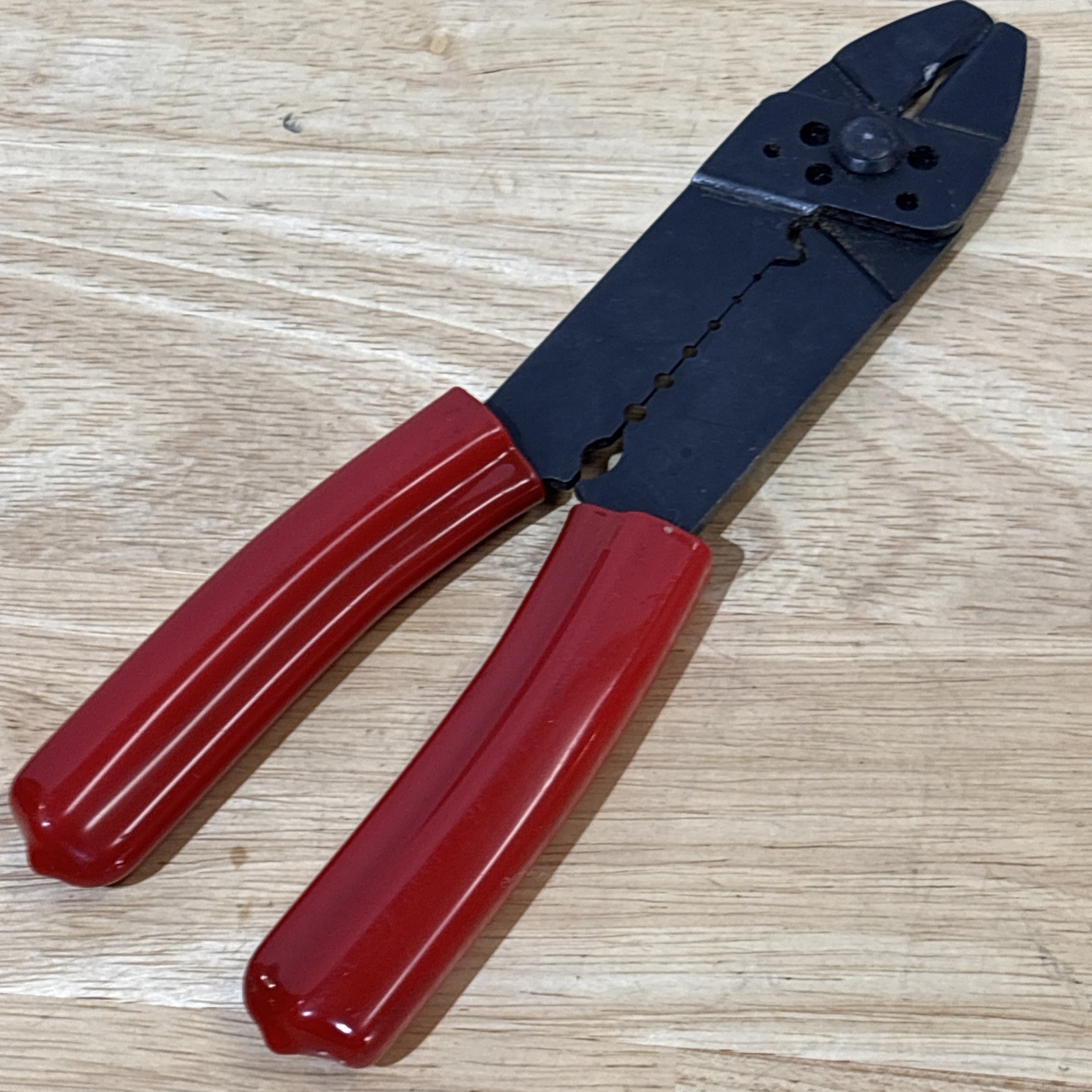 Dayton 8″ Wire Cable Stripper Cutter Crimper Pliers Red Handle 4x136a Vtg USA