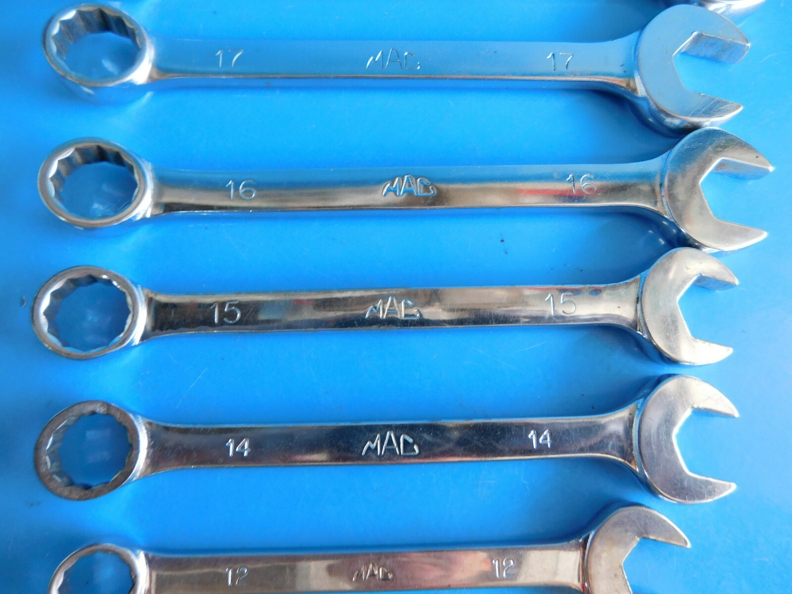USED, MAC SHORT COMBO WRENCHS «6,7,8,9,10,11,12,14,15,16,17,18,19MM» LOT OF 13