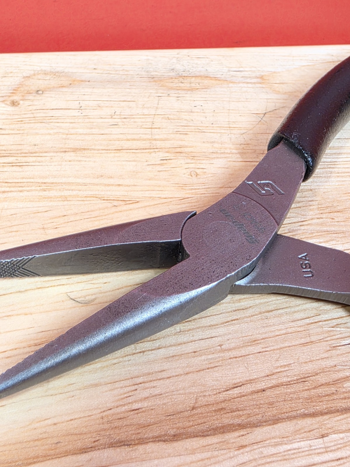 Snap-on Tools 95ACF Black 6″ Soft Grip Needle Nose Pliers USA