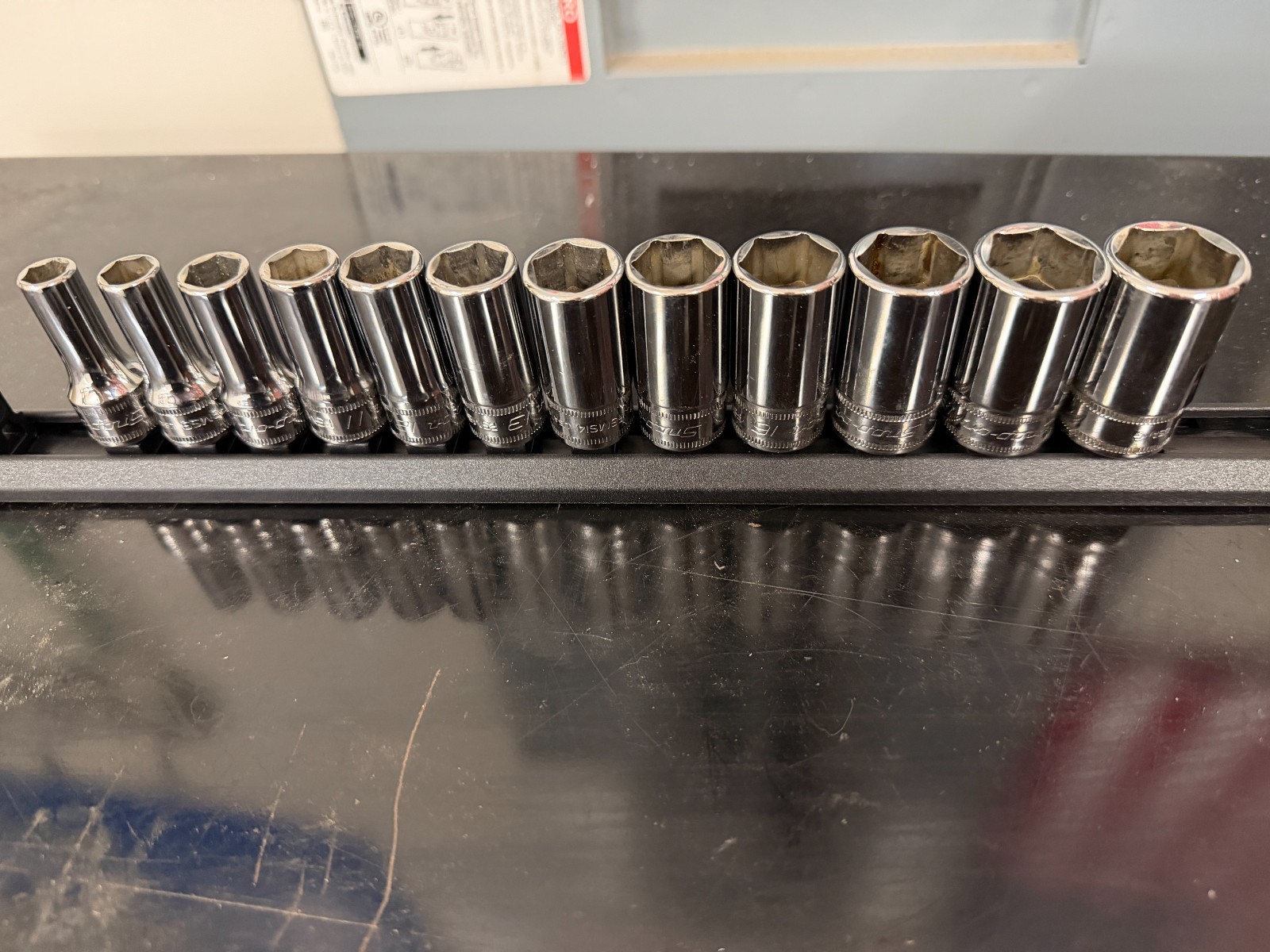 SNAP-ON 1/4″ drive deep 6-point and shallow 12-point METRIC sockets