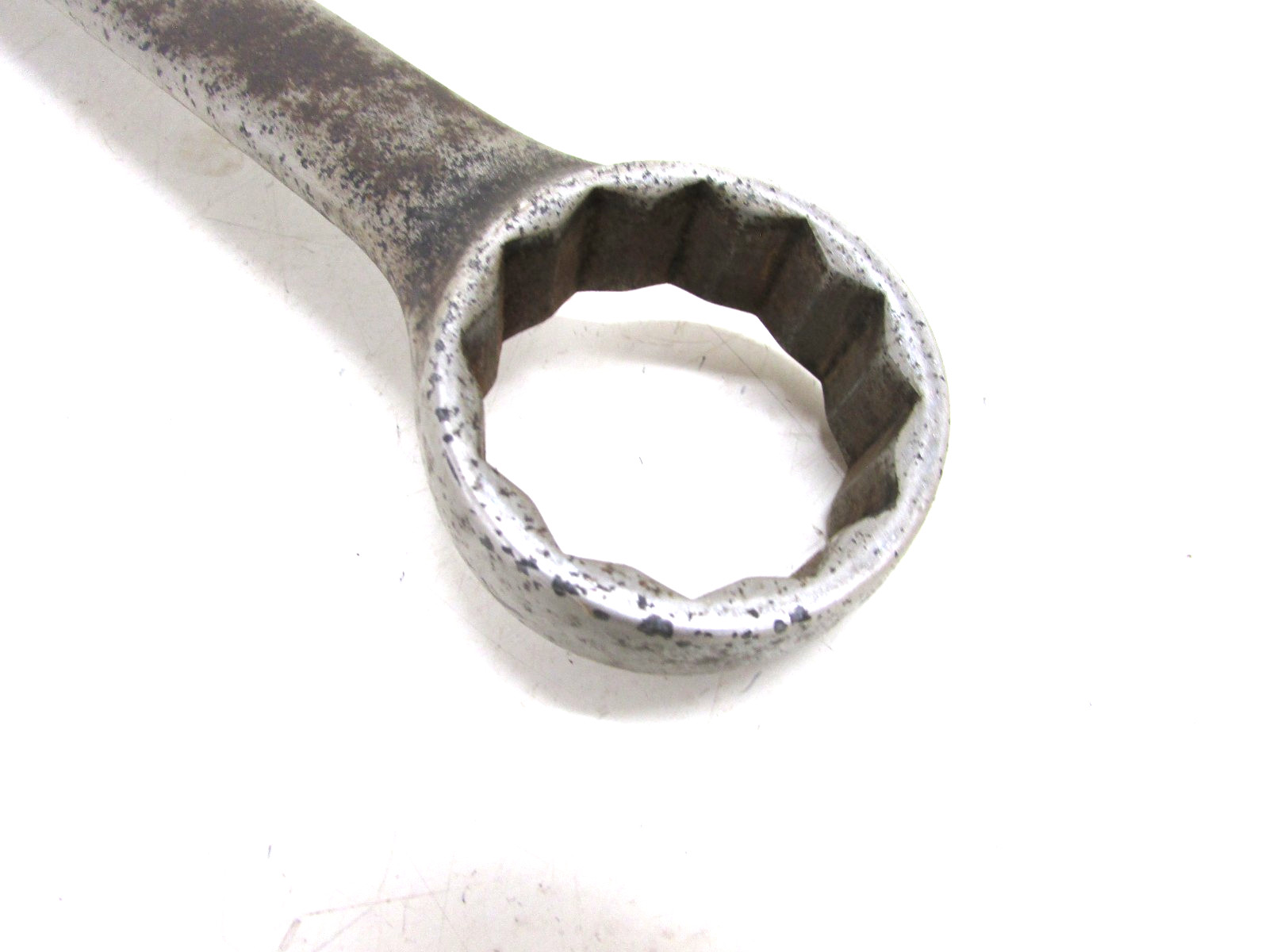 ARMSTRONG TOOLS 1-5/8″ COMBINATION WRENCH, 12-POINT, 25-252, USA