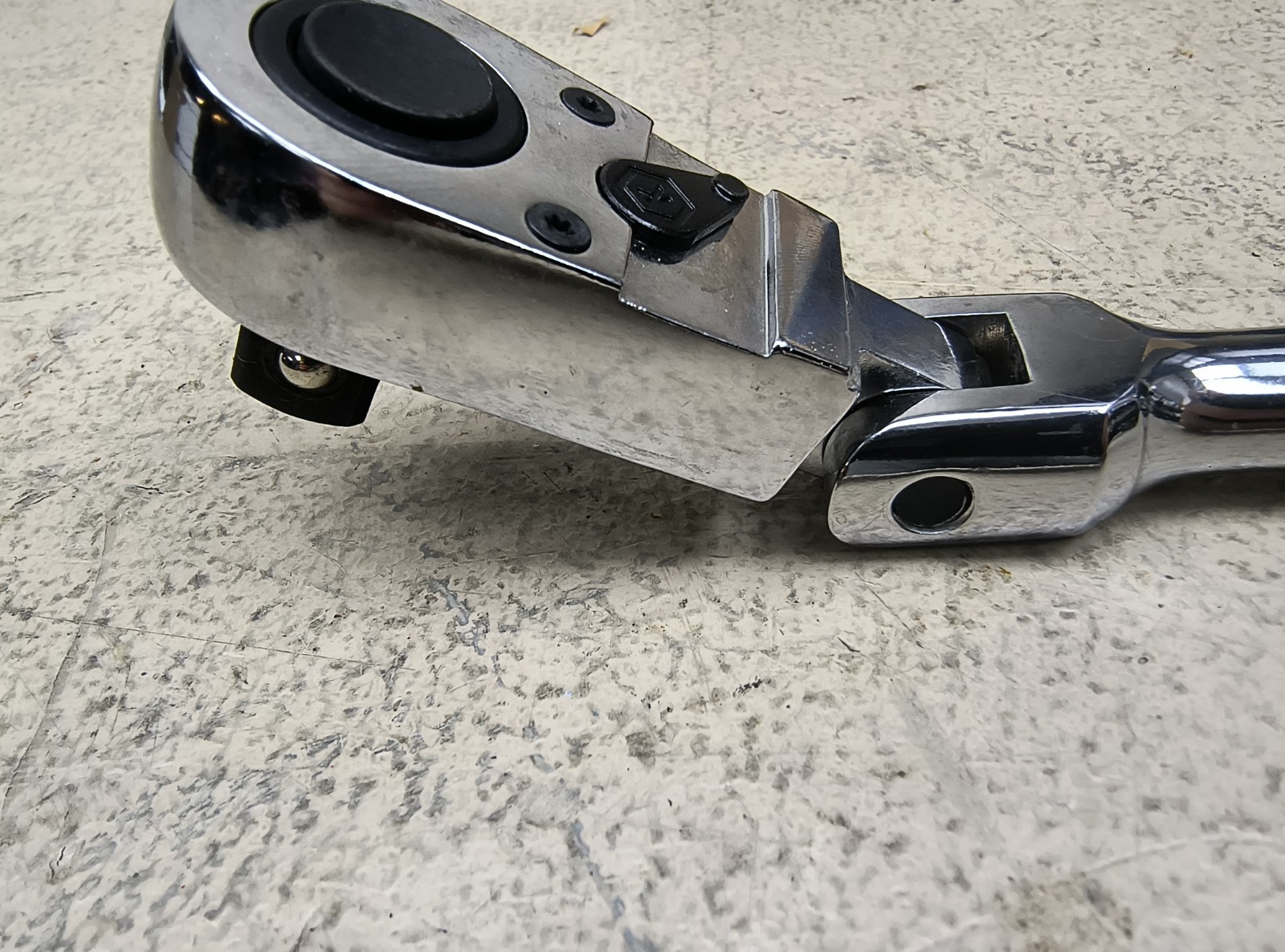 Kobalt 1/2″ Breaker Bar Ratchet 24″ Flex Head 81745 0825