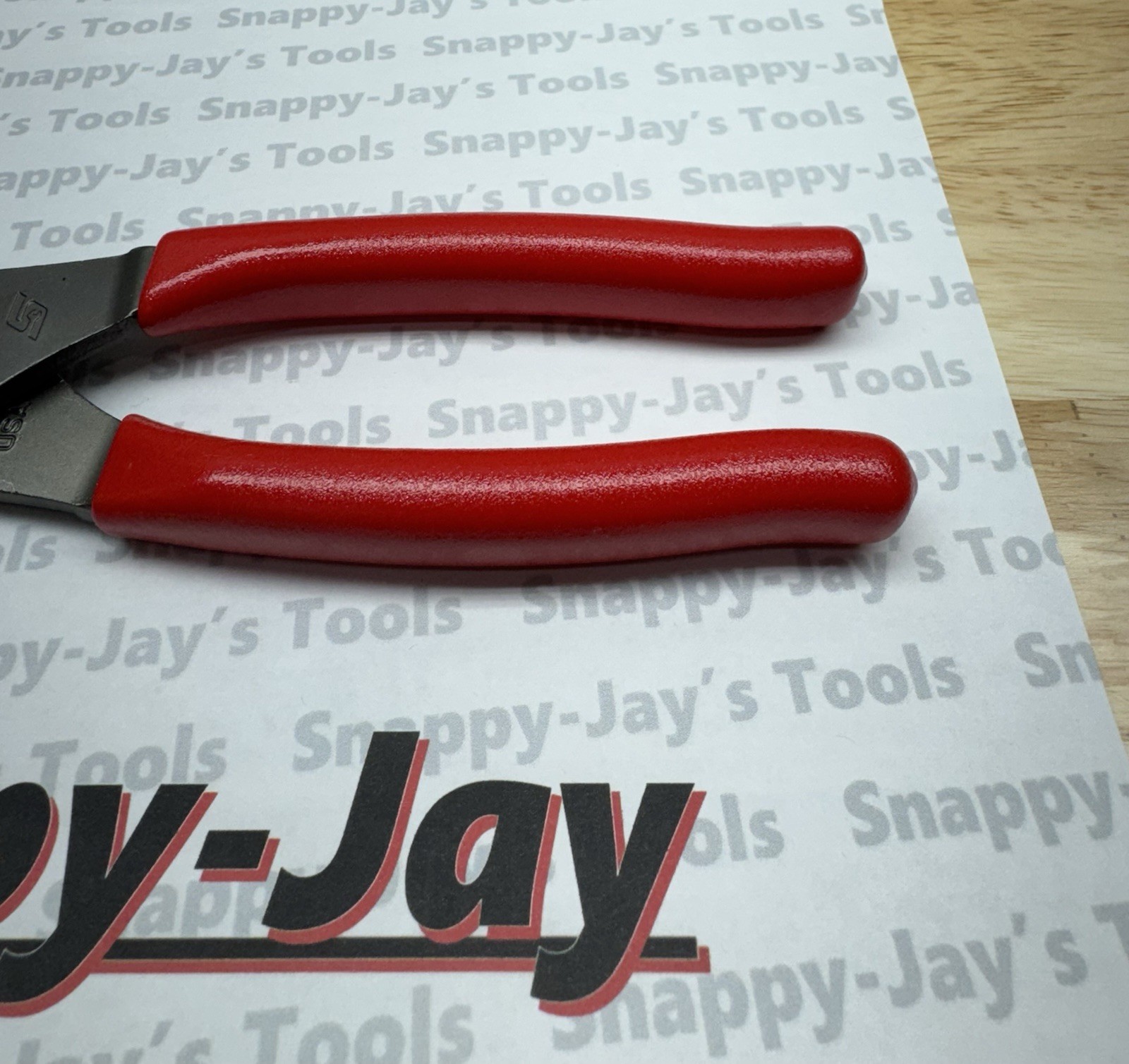 Snap-On Tools USA NEW RED 9″ Soft Grip Long Nose Slip Joint Pliers LN47ACF