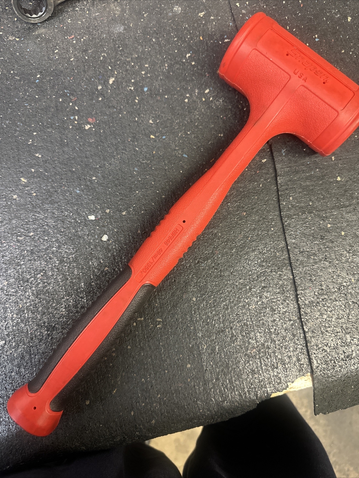 Snap-On hbfe48 48 ounce soft grip dead blow hammer hi viz yellow