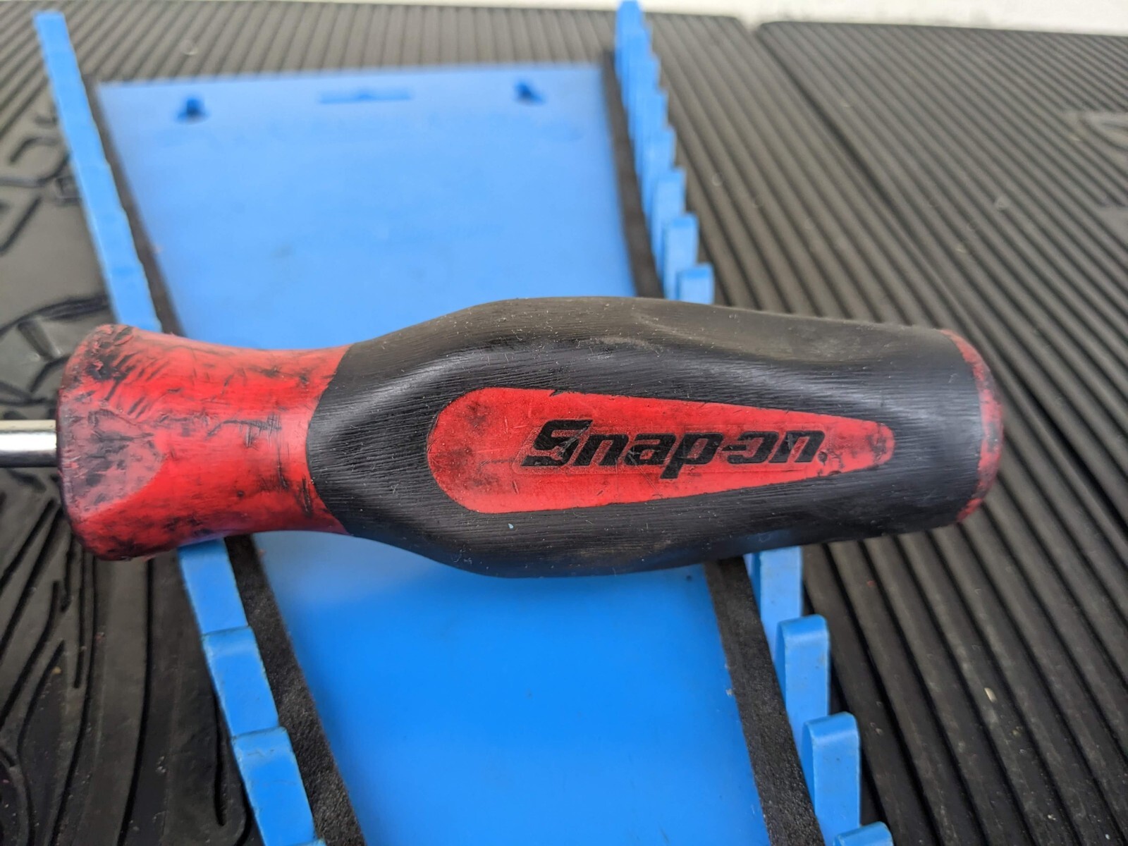 #bg063 Snap-on Tools USA RED Soft Radiator Hose Pick SGA173B