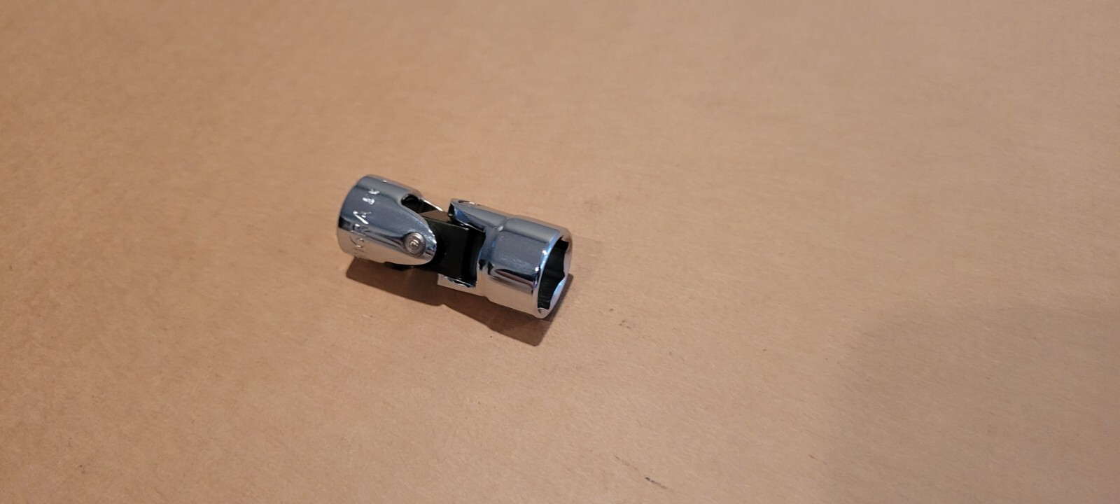 Mac Tools NEW 3/8″ Drive 9/16″ 6 Point Swivel Socket XU186RA Automotive Truck
