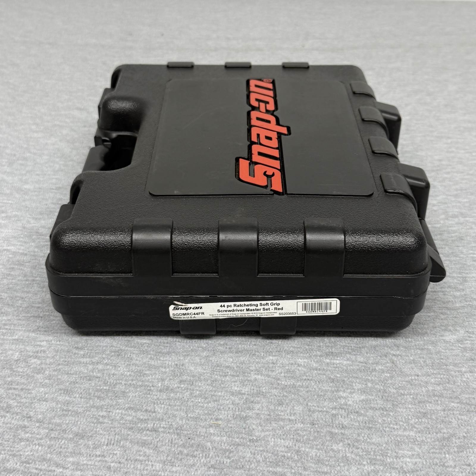 Snap-On SGDMRC44FR – 42 Piece Ratcheting Screwdriver & Bit Set W/ Case